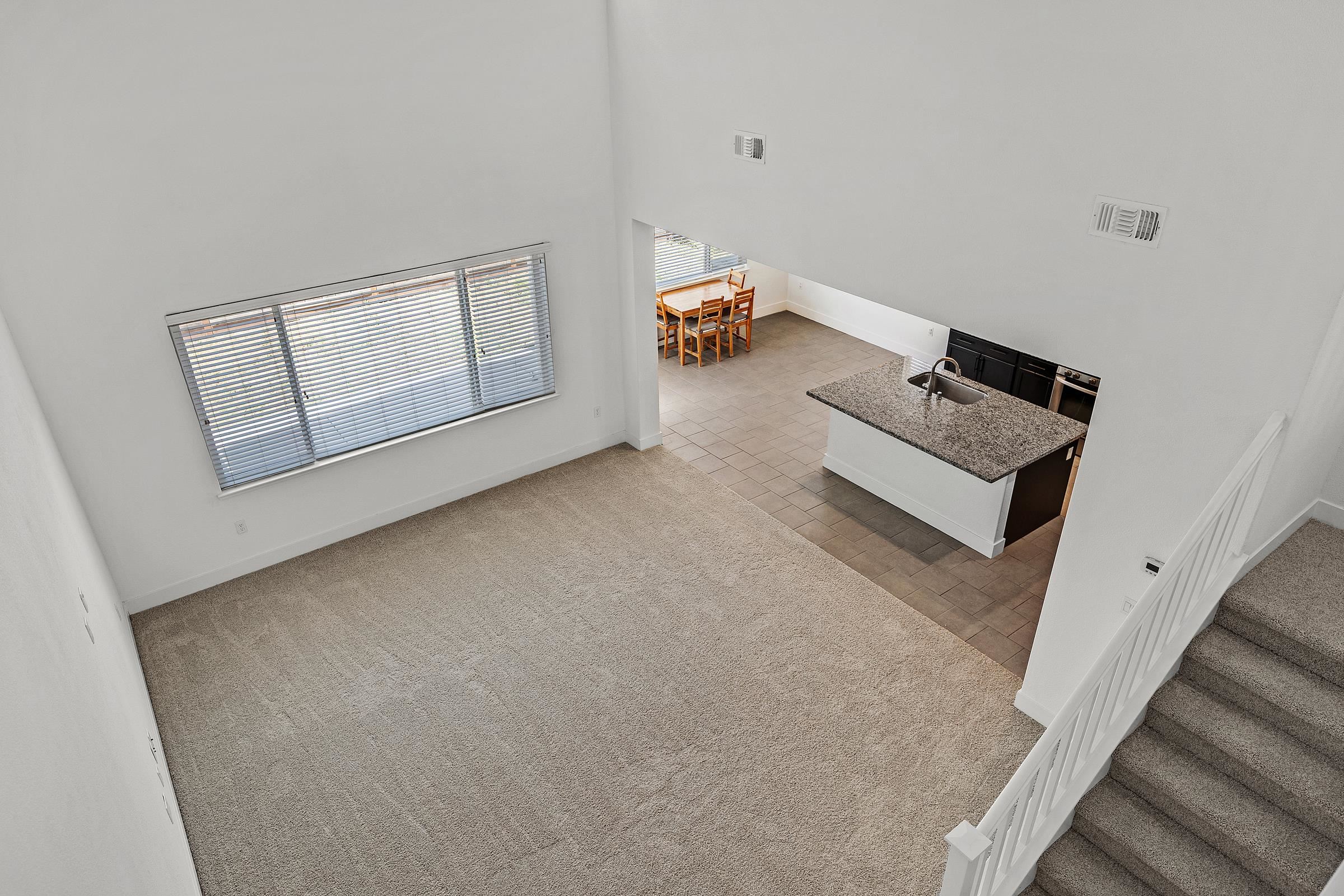 Detail Gallery Image 14 of 38 For 18499 Lewiston Dr, Lathrop,  CA 95330-8433 - 4 Beds | 3/1 Baths