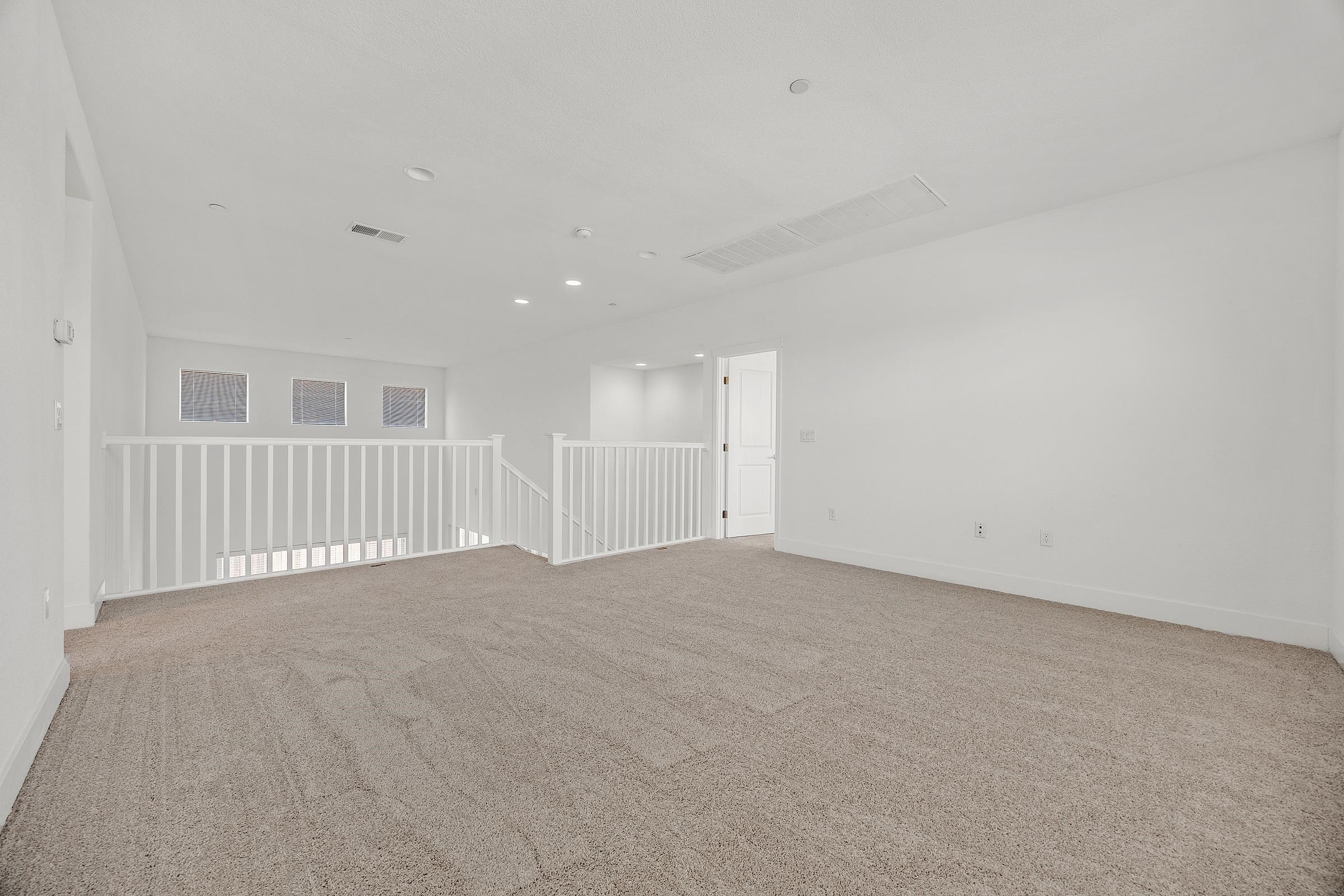 Detail Gallery Image 22 of 38 For 18499 Lewiston Dr, Lathrop,  CA 95330-8433 - 4 Beds | 3/1 Baths