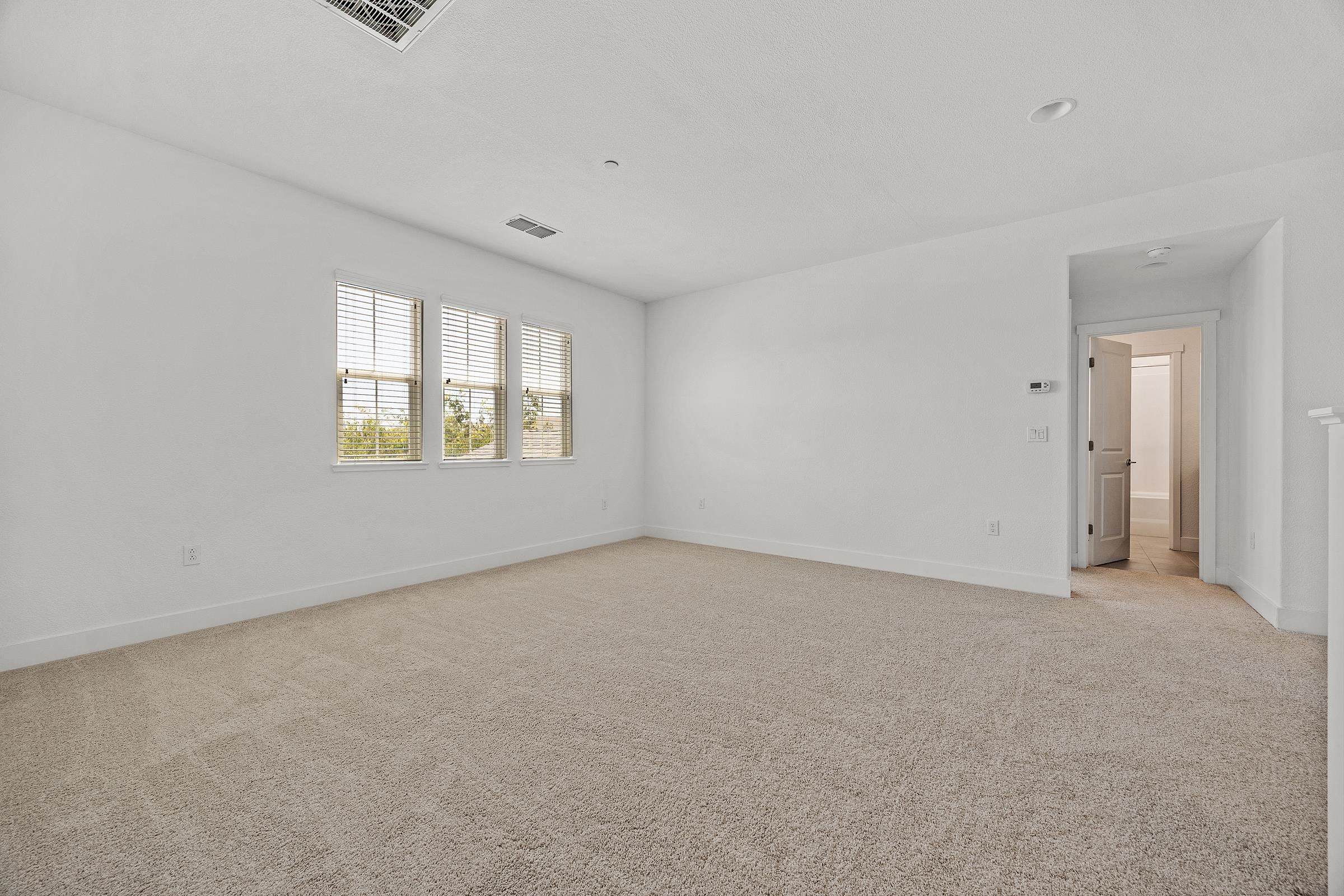 Detail Gallery Image 25 of 38 For 18499 Lewiston Dr, Lathrop,  CA 95330-8433 - 4 Beds | 3/1 Baths