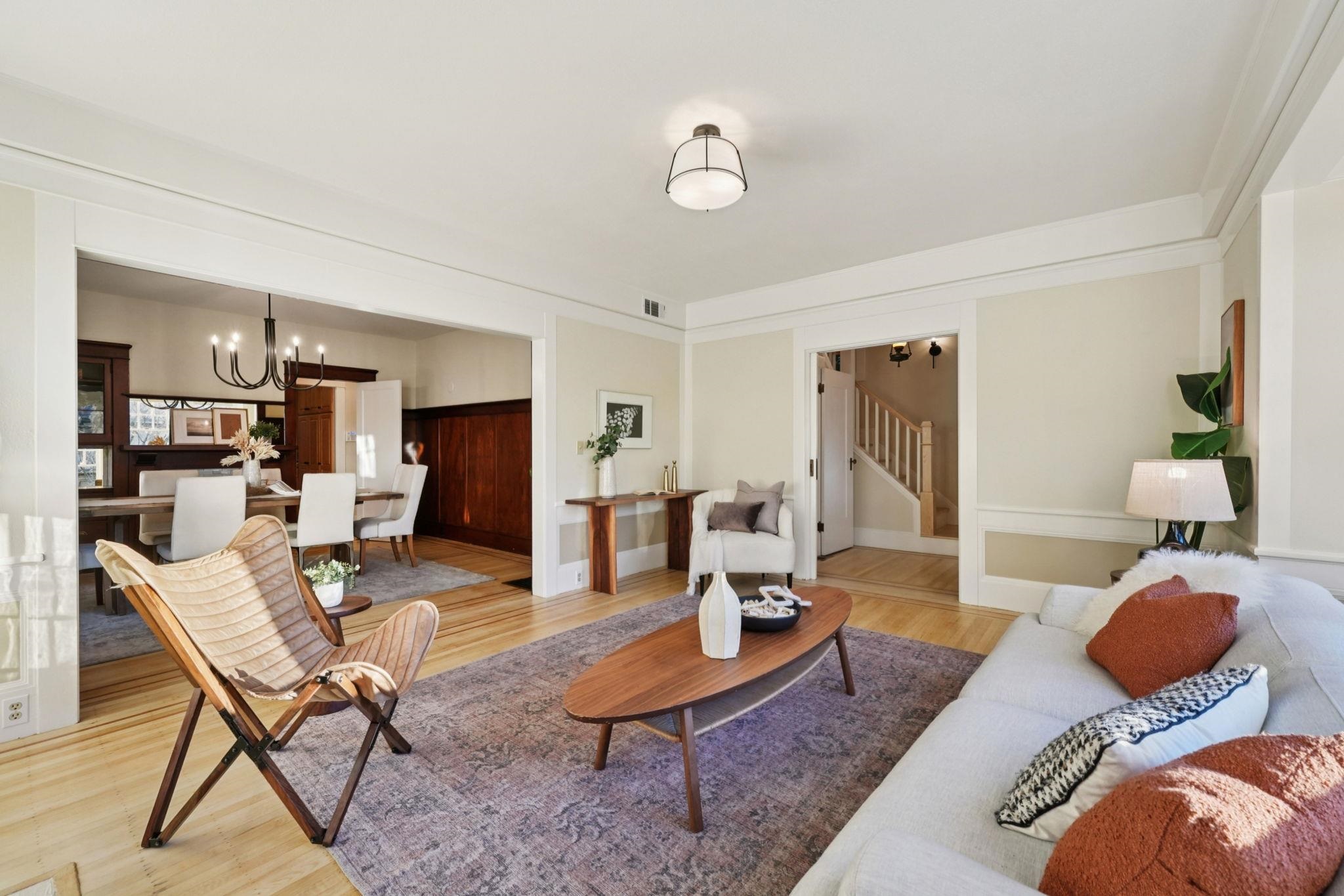 Detail Gallery Image 4 of 45 For 2951 Linden Ave, Berkeley,  CA 94705 - 5 Beds | 2 Baths