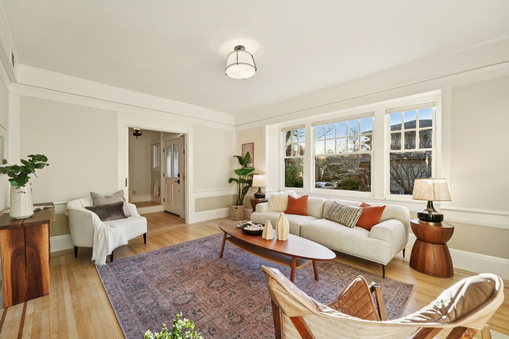 Detail Gallery Image 5 of 45 For 2951 Linden Ave, Berkeley,  CA 94705 - 5 Beds | 2 Baths