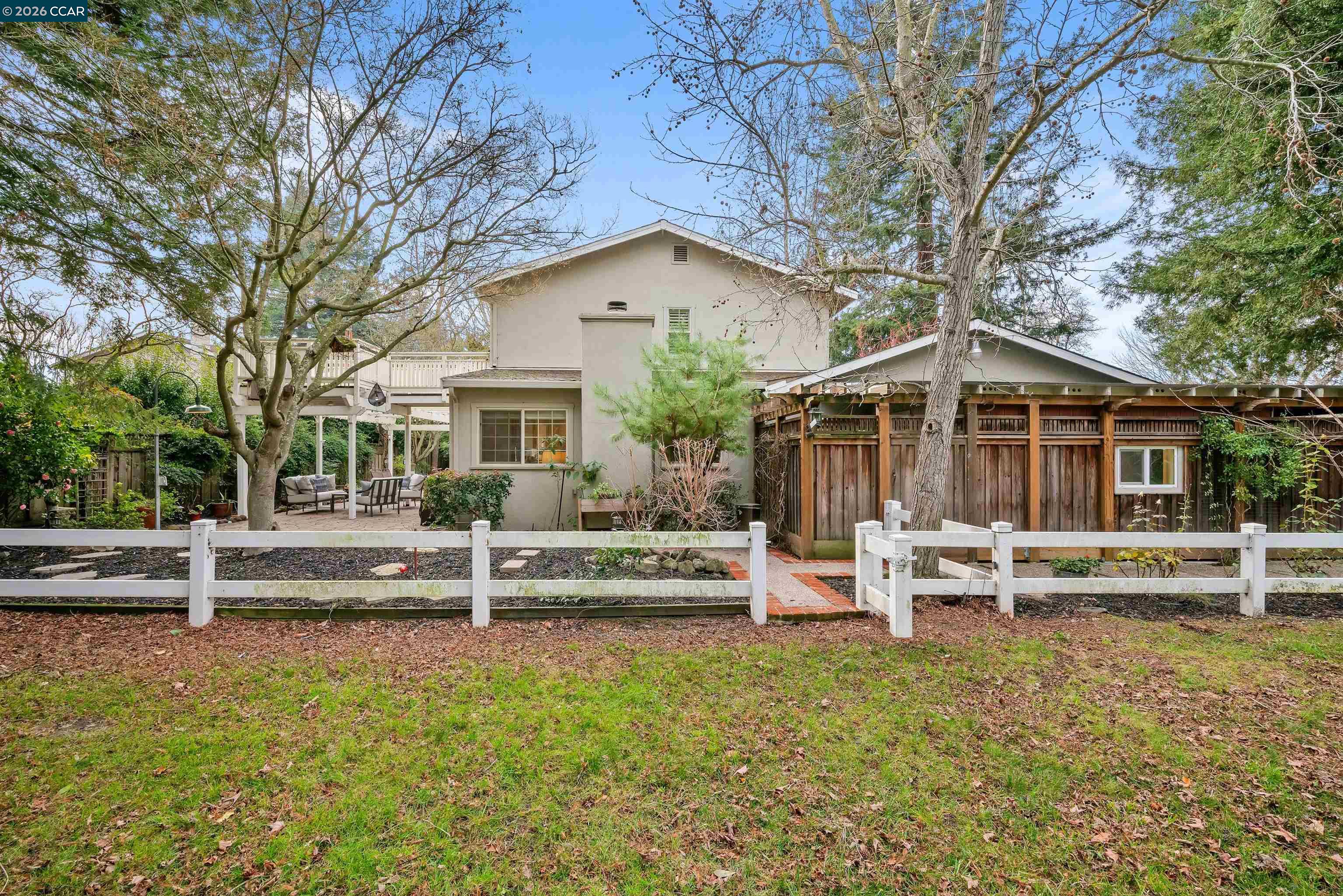 Detail Gallery Image 38 of 45 For 440 Wabash Pl, Danville,  CA 94526 - 5 Beds | 2/1 Baths