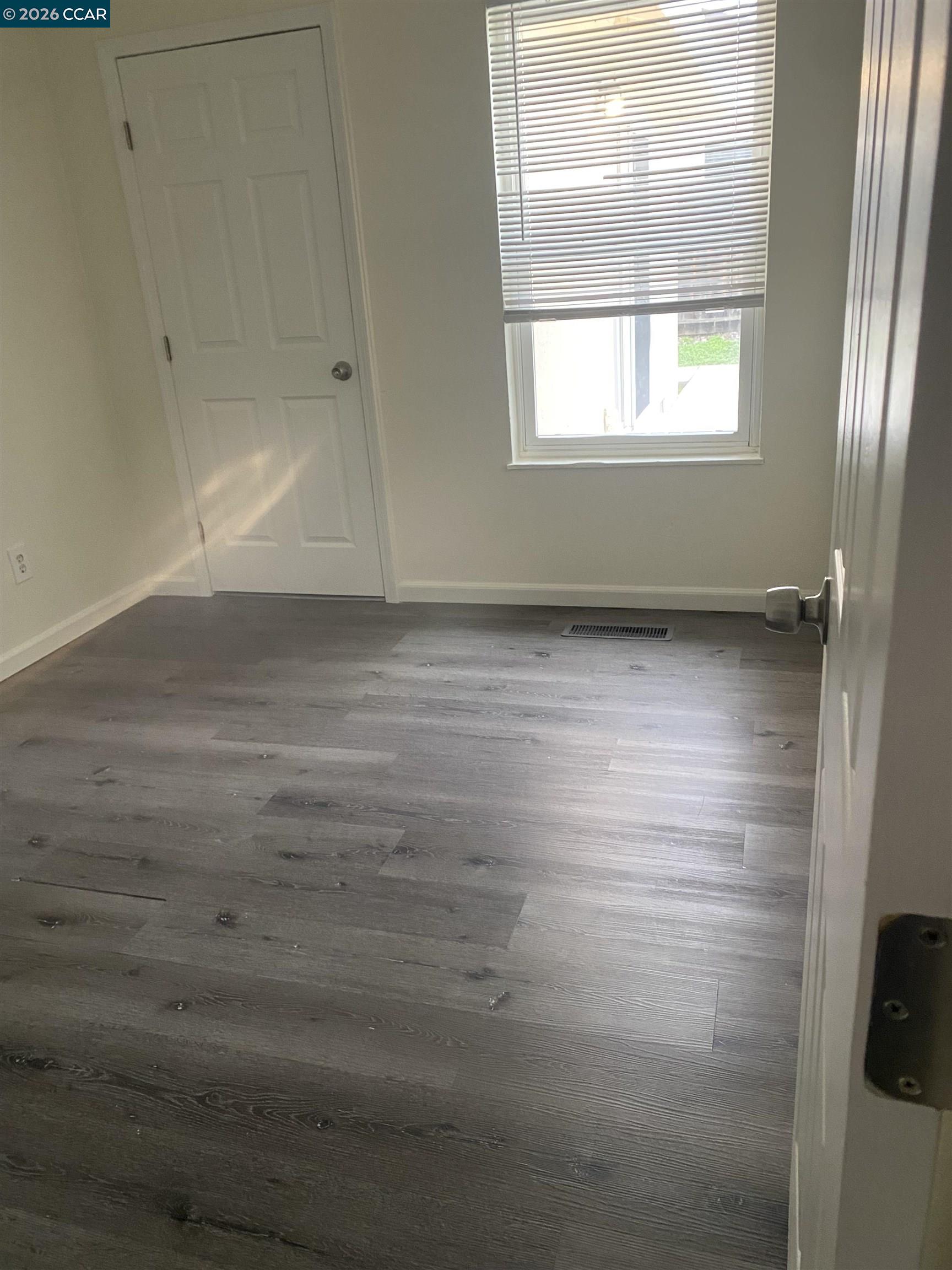 Detail Gallery Image 7 of 11 For 4350 Palo Verde Dr, Pittsburg,  CA 94565 - 4 Beds | 2 Baths