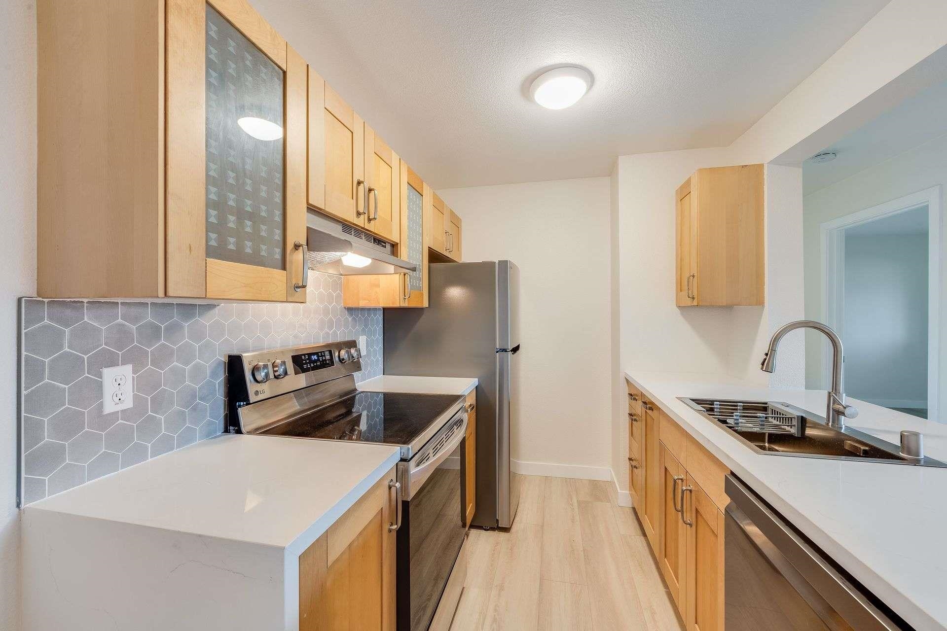 Photo #1: 41121604 Listing: Photo #1