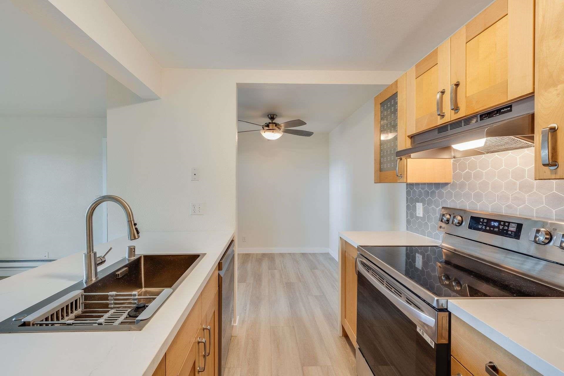 Detail Gallery Image 11 of 25 For 4026 Abbey Ter #103,  Fremont,  CA 94536 - 1 Beds | 1 Baths