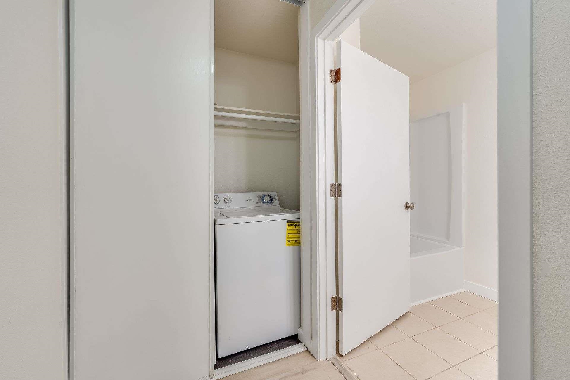 Detail Gallery Image 17 of 25 For 4026 Abbey Ter #103,  Fremont,  CA 94536 - 1 Beds | 1 Baths