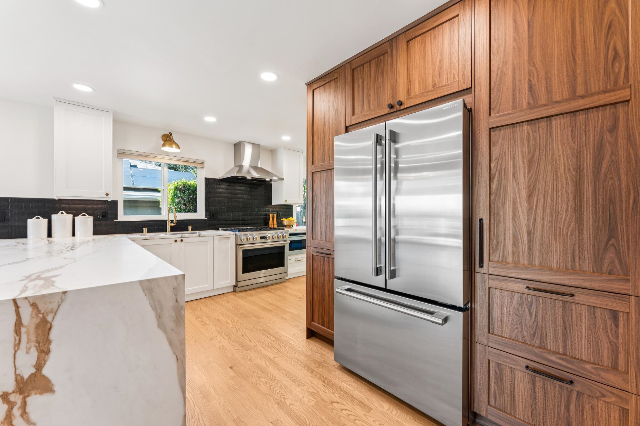 Detail Gallery Image 16 of 60 For 4671 Stauffer Pl, Oakland,  CA 94619 - 4 Beds | 3/1 Baths