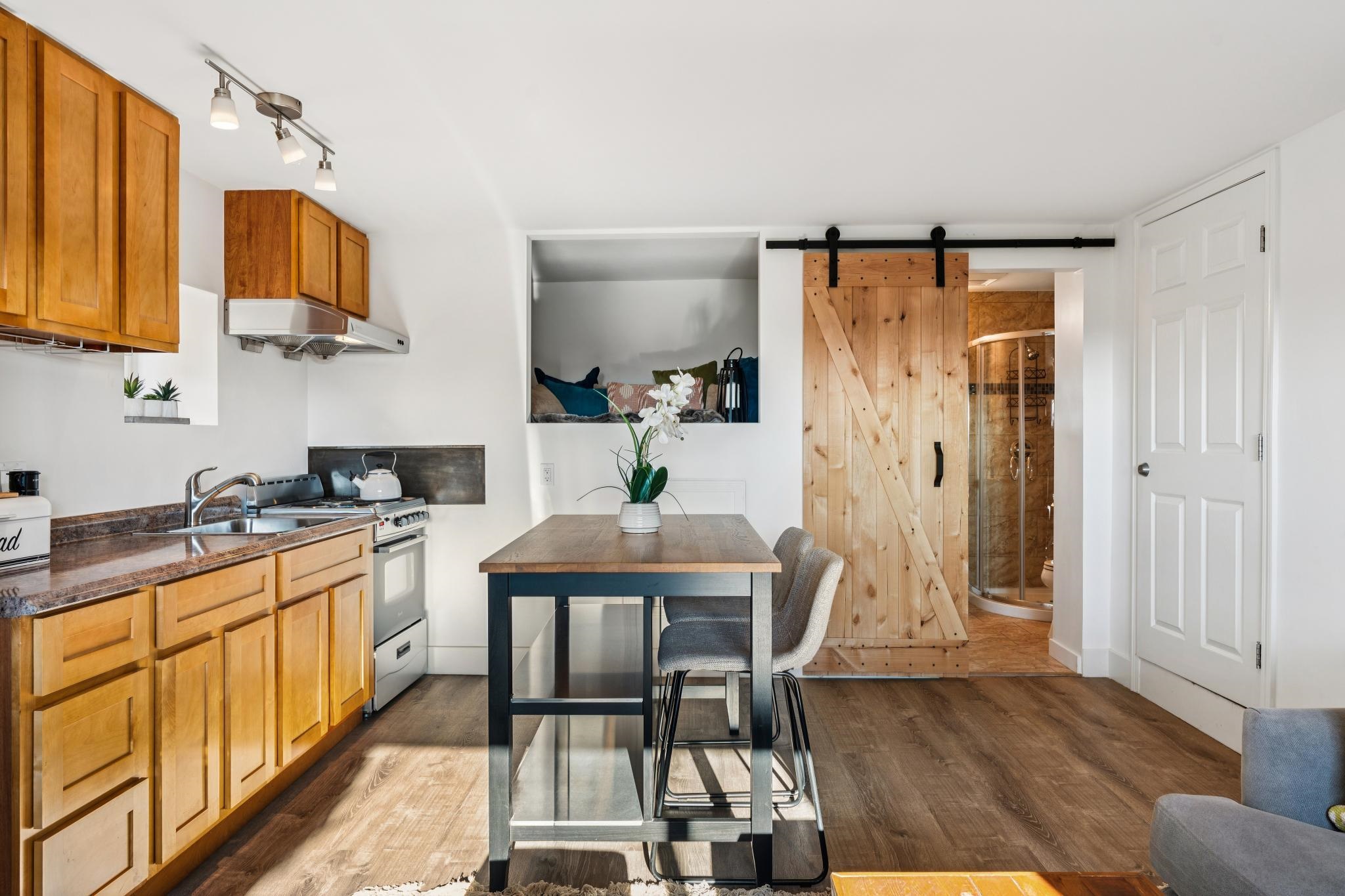 Detail Gallery Image 49 of 60 For 4671 Stauffer Pl, Oakland,  CA 94619 - 4 Beds | 3/1 Baths