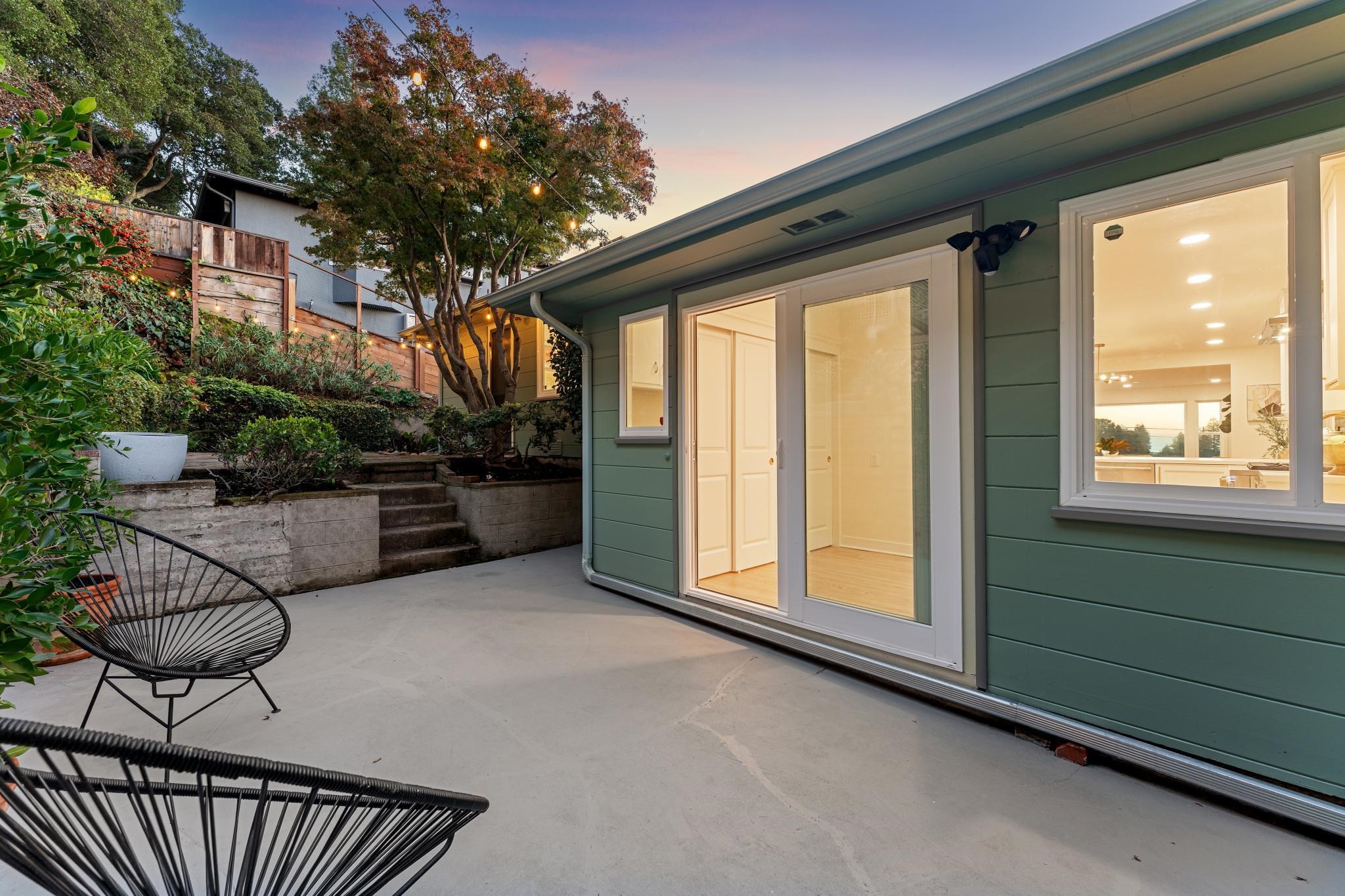 Detail Gallery Image 54 of 60 For 4671 Stauffer Pl, Oakland,  CA 94619 - 4 Beds | 3/1 Baths