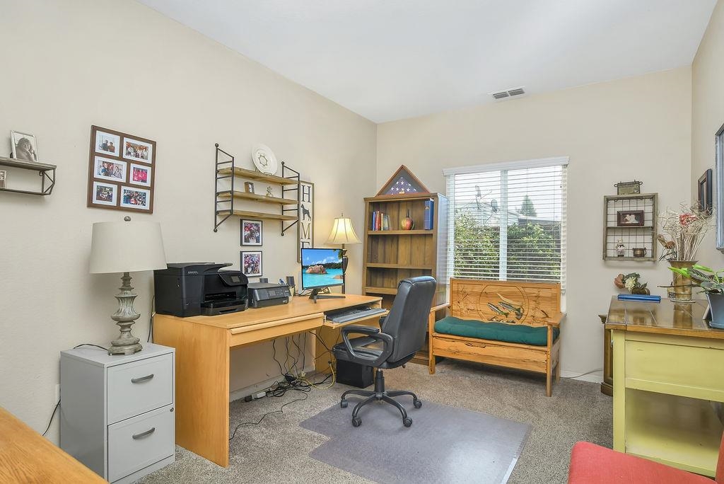 Detail Gallery Image 14 of 37 For 5016 Montevino Way, Oakley,  CA 94561-3978 - 4 Beds | 2/1 Baths