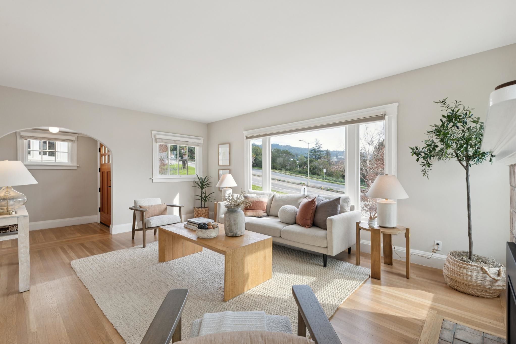 Detail Gallery Image 11 of 54 For 4655 Park Boulevard, Oakland,  CA 94602 - 2 Beds | 1 Baths