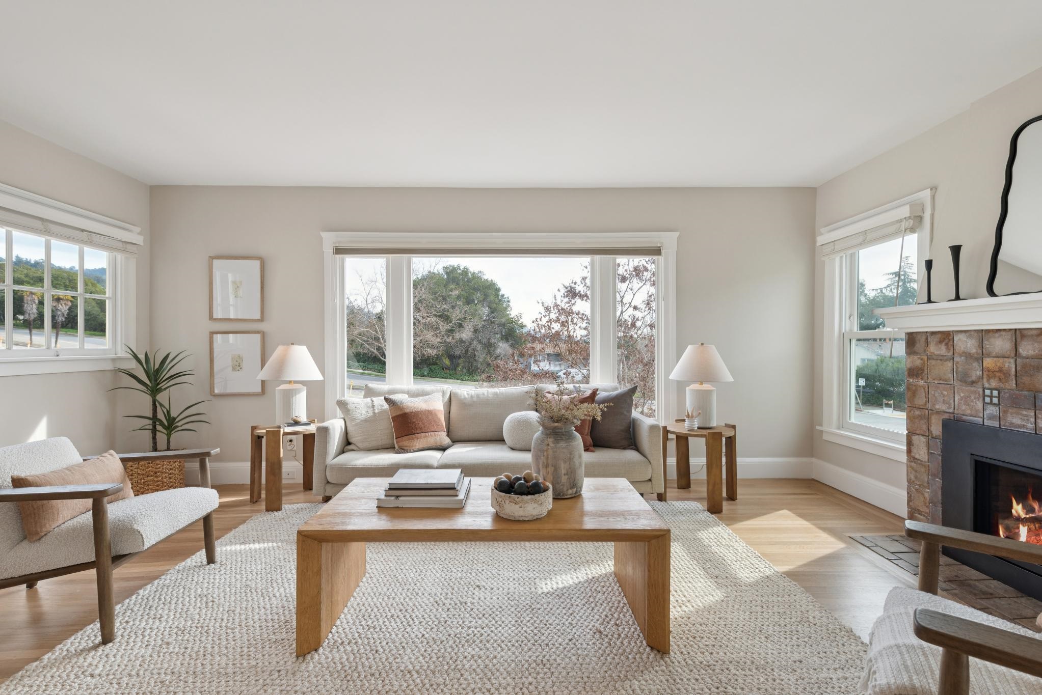 Detail Gallery Image 9 of 54 For 4655 Park Boulevard, Oakland,  CA 94602 - 2 Beds | 1 Baths