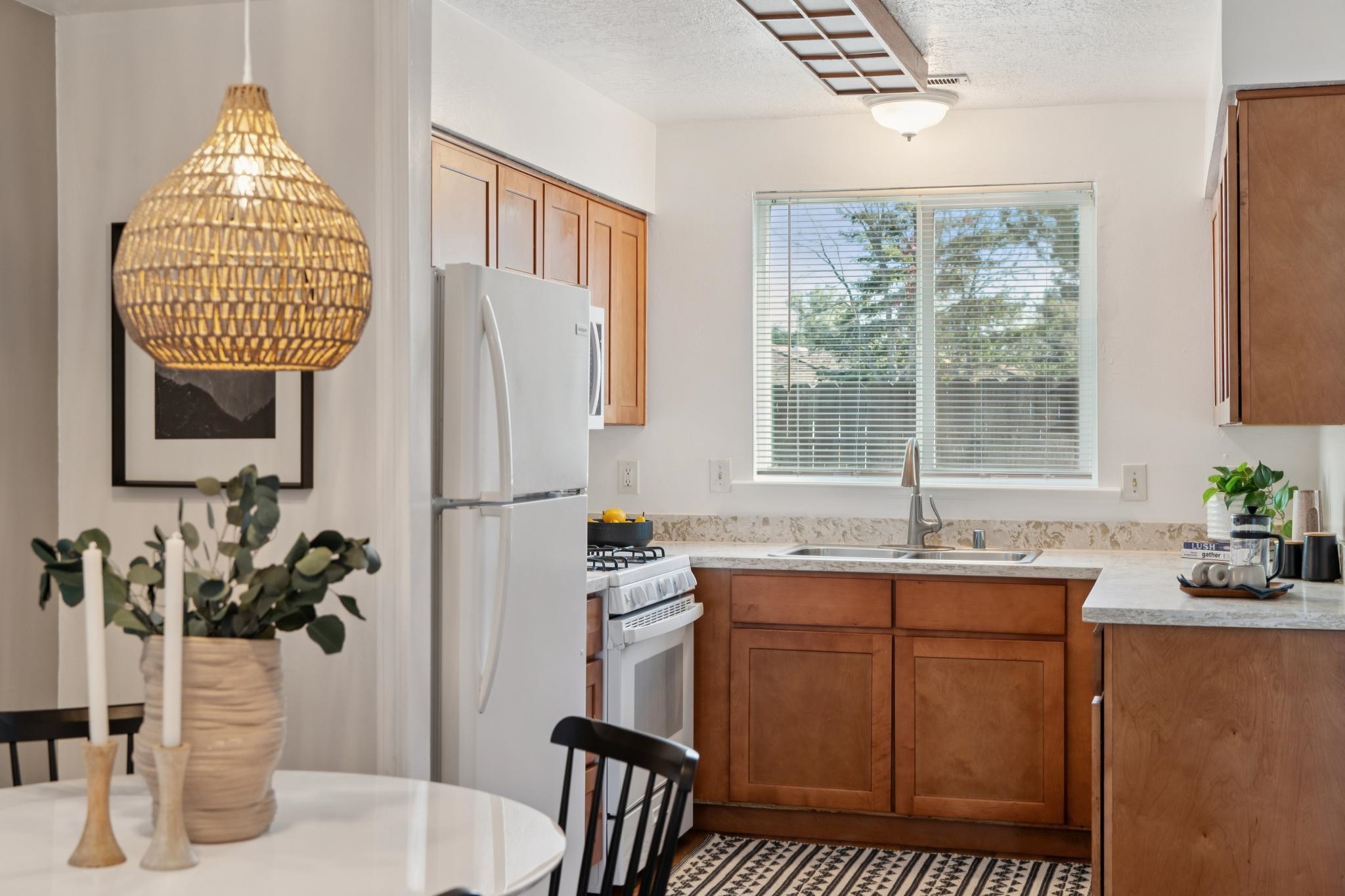 Detail Gallery Image 27 of 49 For 4706 San Pablo Dam Rd., El Sobrante,  CA 94803-3137 - 3 Beds | 1/1 Baths