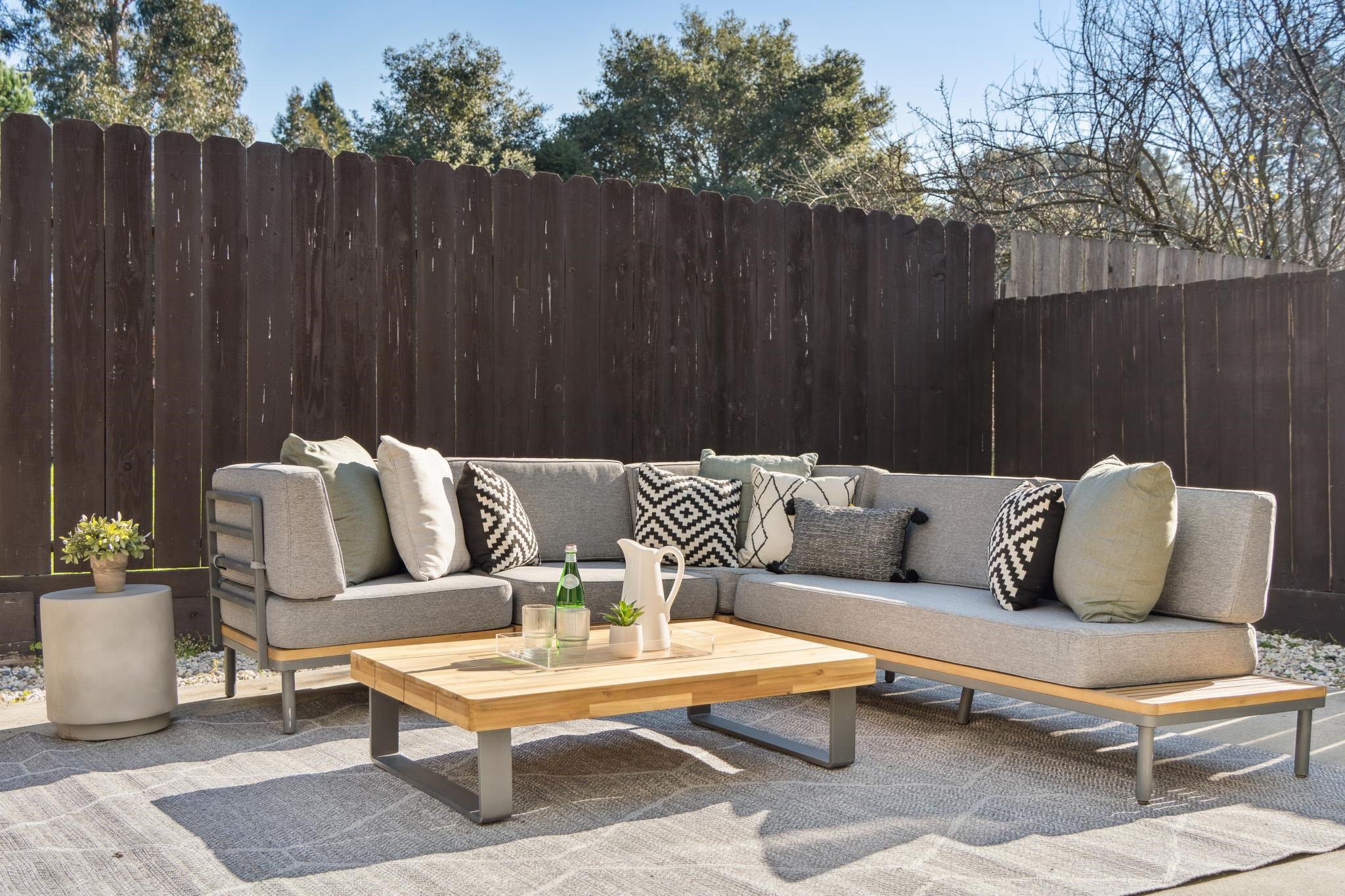 Detail Gallery Image 45 of 49 For 4706 San Pablo Dam Rd., El Sobrante,  CA 94803-3137 - 3 Beds | 1/1 Baths