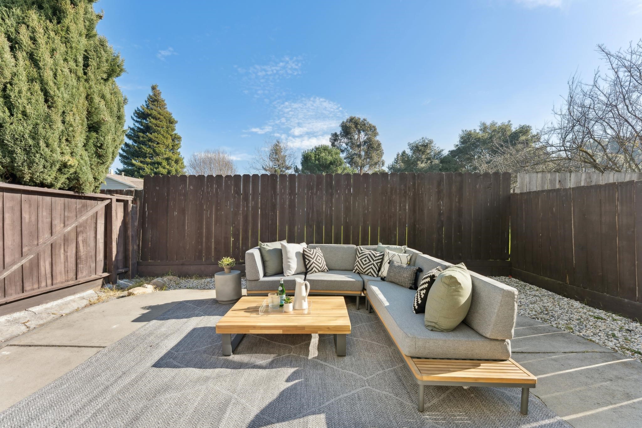 Detail Gallery Image 46 of 49 For 4706 San Pablo Dam Rd., El Sobrante,  CA 94803-3137 - 3 Beds | 1/1 Baths