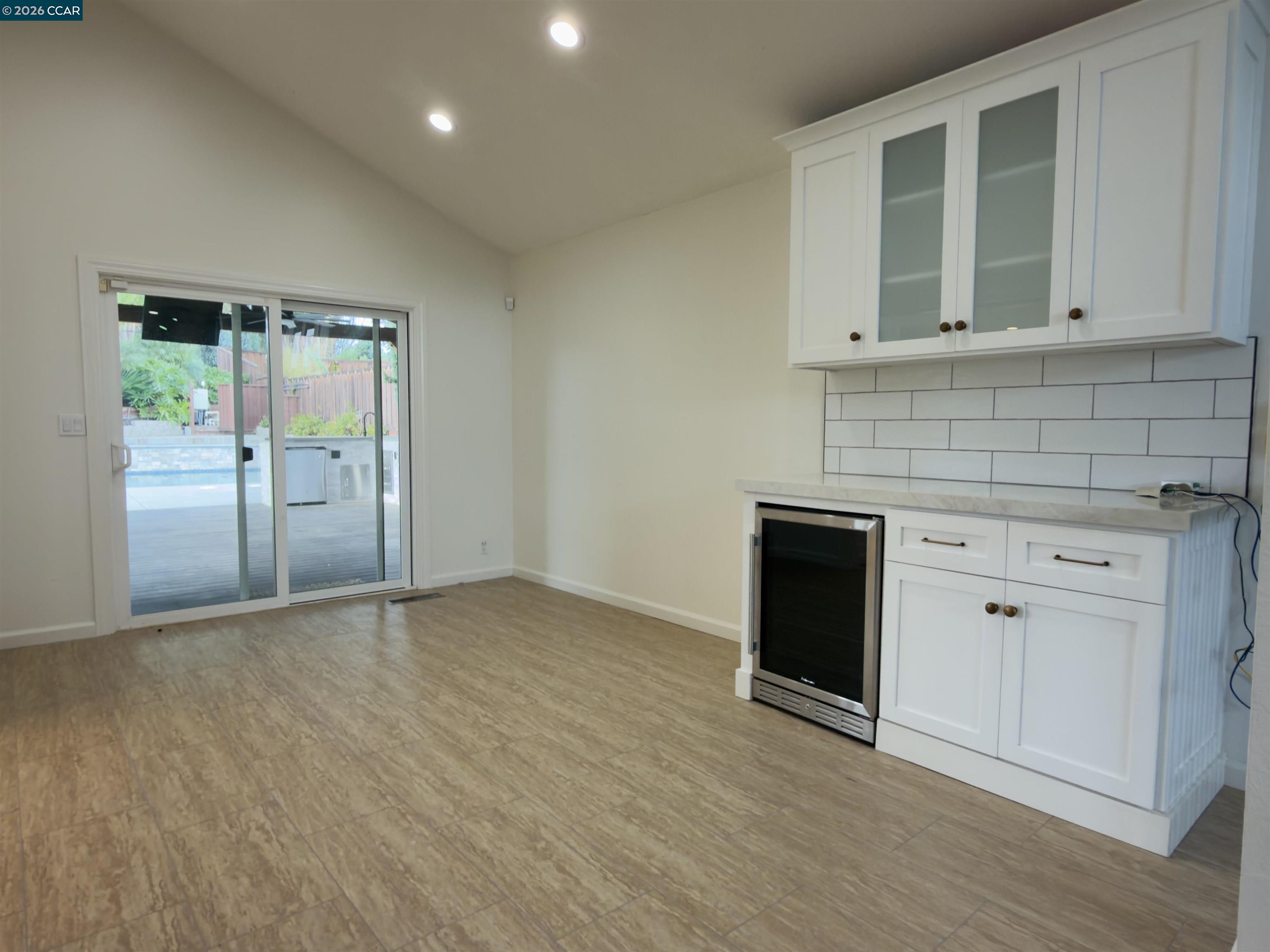 Detail Gallery Image 3 of 24 For 8240 Rhoda Ave, Dublin,  CA 94568 - 4 Beds | 3 Baths