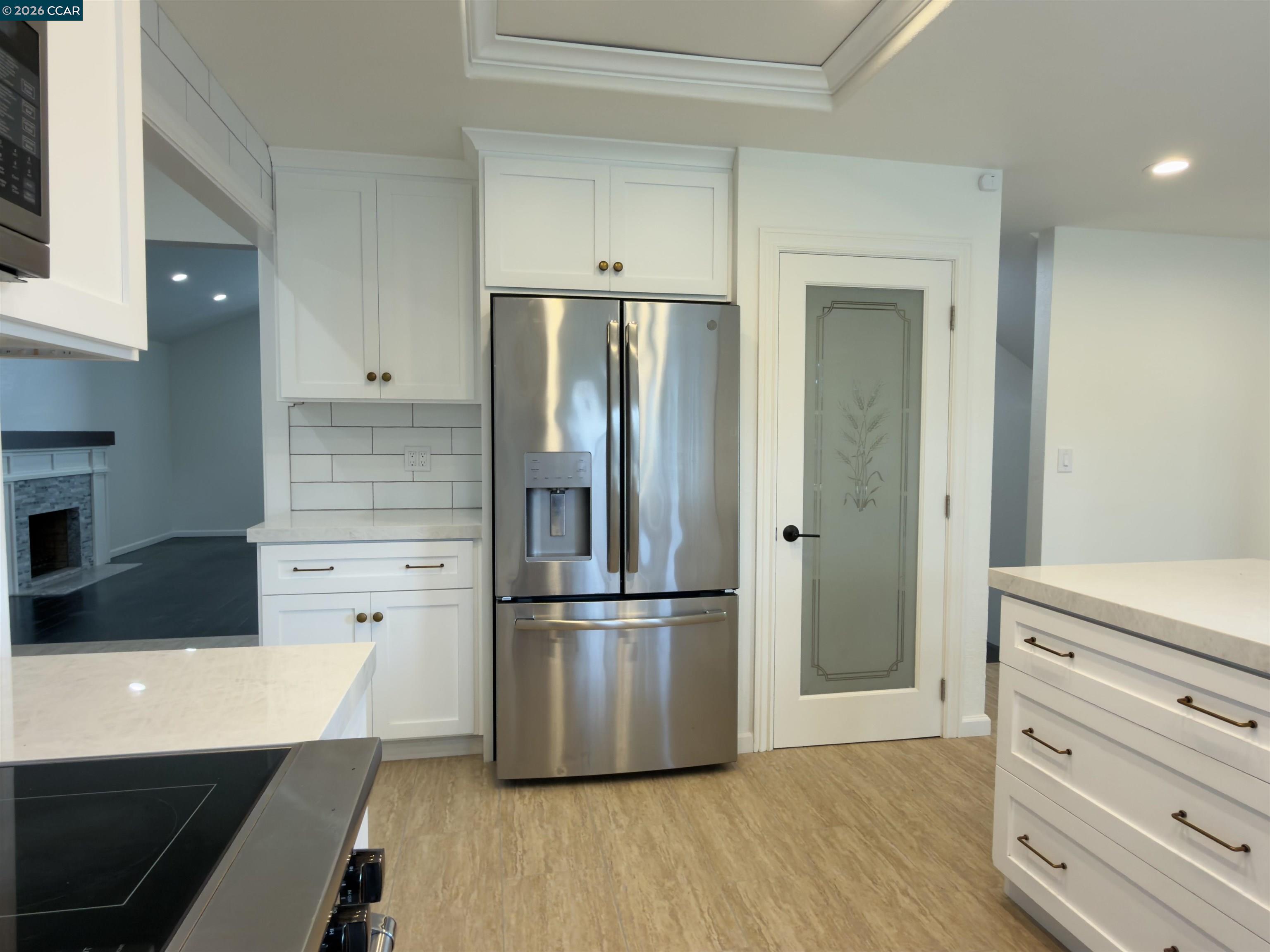 Detail Gallery Image 6 of 24 For 8240 Rhoda Ave, Dublin,  CA 94568 - 4 Beds | 3 Baths