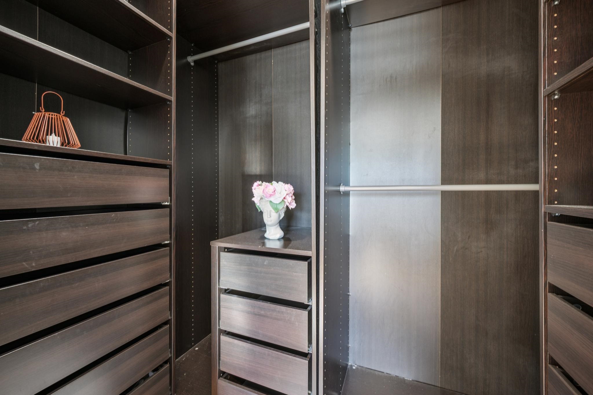 Detail Gallery Image 23 of 58 For 3033 Ellis St #B,  Berkeley,  CA 94703 - 3 Beds | 2/1 Baths