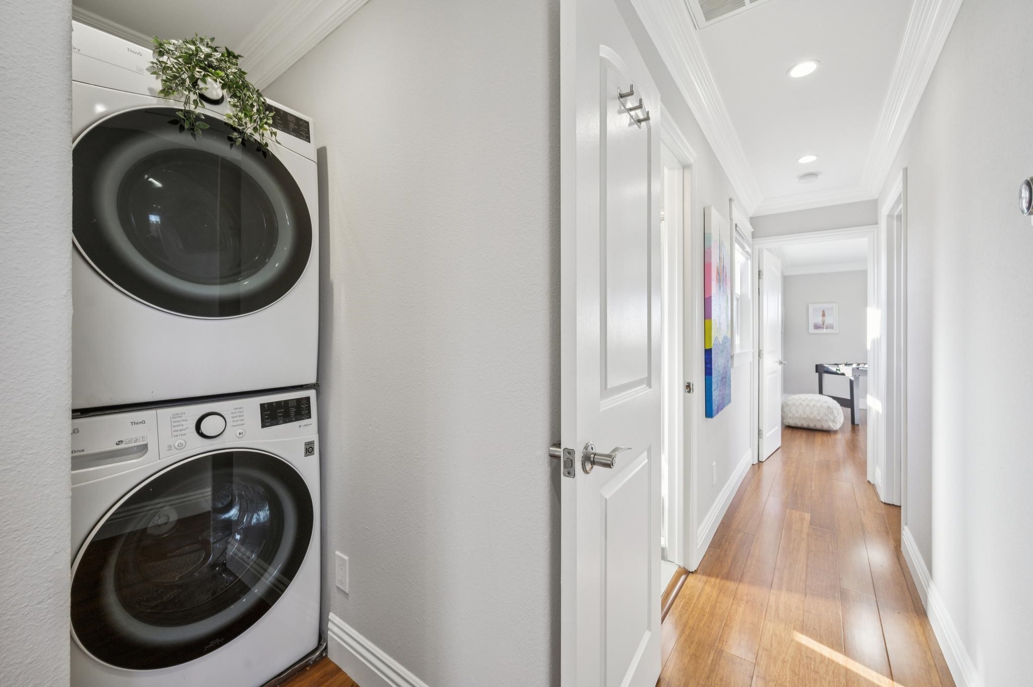 Detail Gallery Image 25 of 58 For 3033 Ellis St #B,  Berkeley,  CA 94703 - 3 Beds | 2/1 Baths