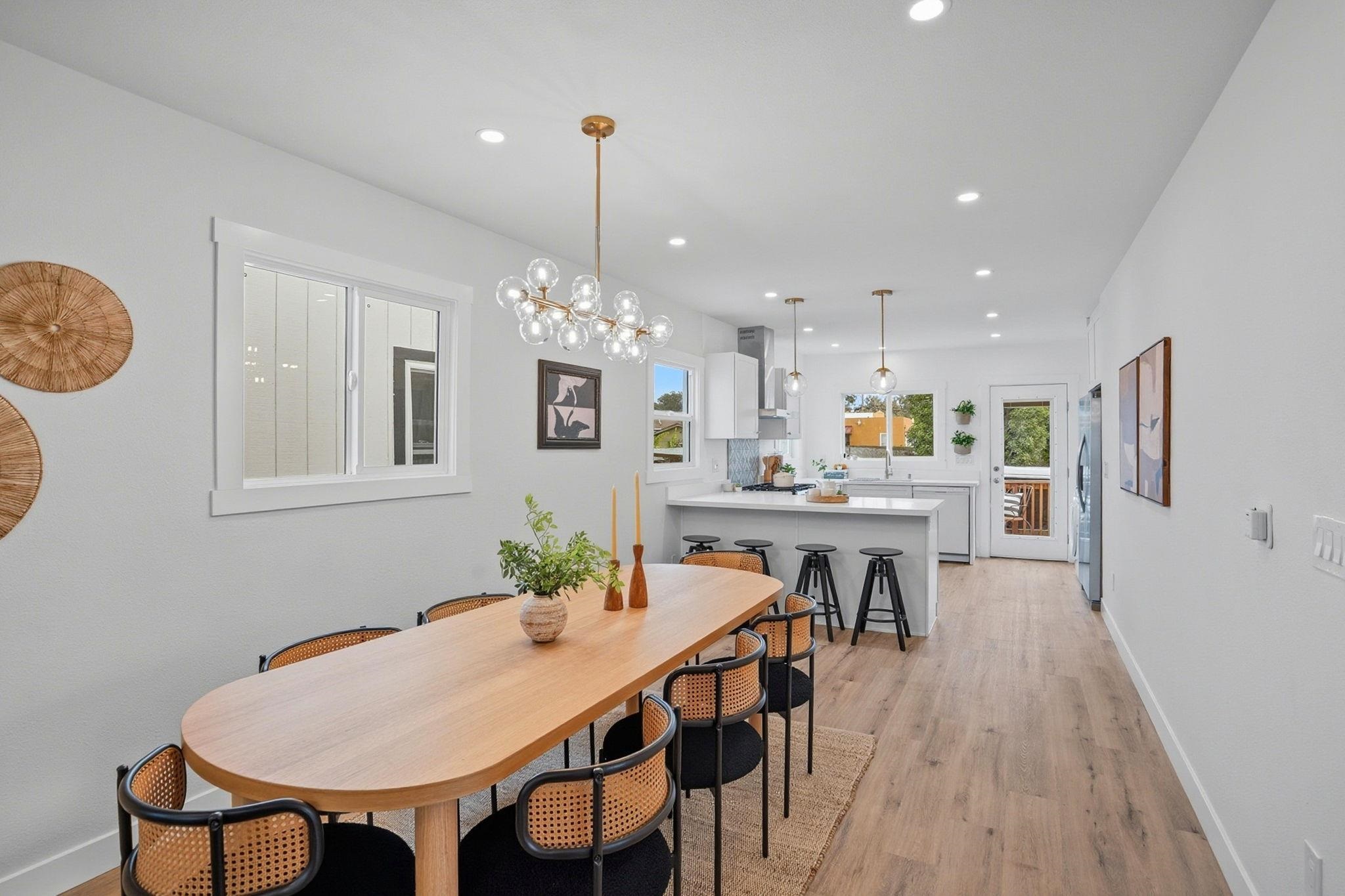 Detail Gallery Image 11 of 32 For 2740 76th Ave, Oakland,  CA 94605 - 2 Beds | 1 Baths