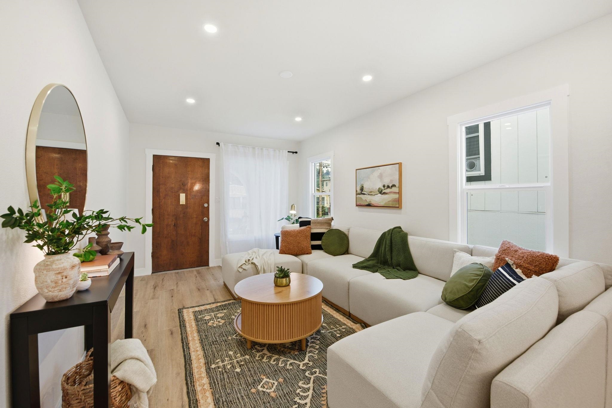 Detail Gallery Image 14 of 32 For 2740 76th Ave, Oakland,  CA 94605 - 2 Beds | 1 Baths