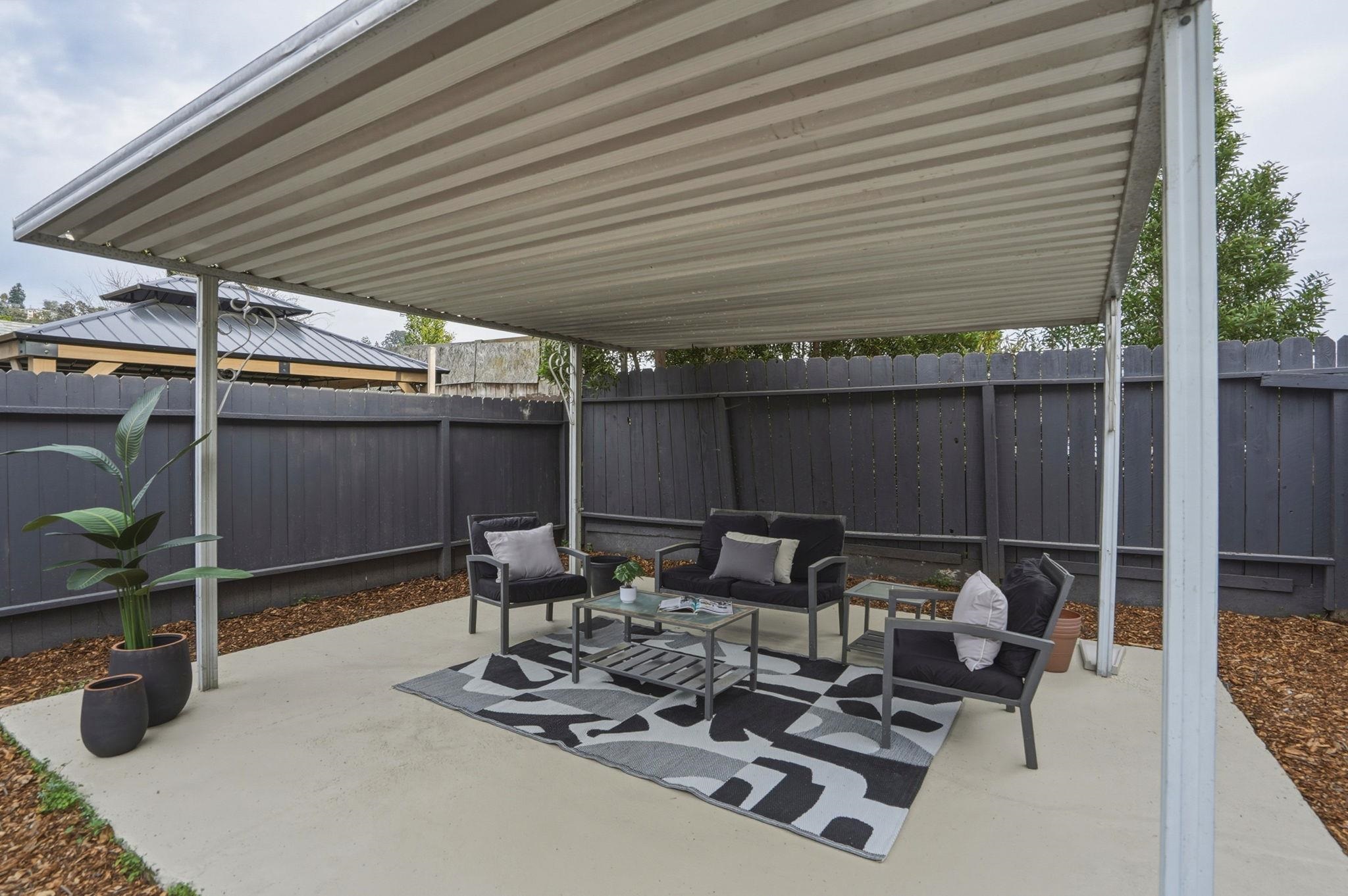 Detail Gallery Image 32 of 32 For 2740 76th Ave, Oakland,  CA 94605 - 2 Beds | 1 Baths