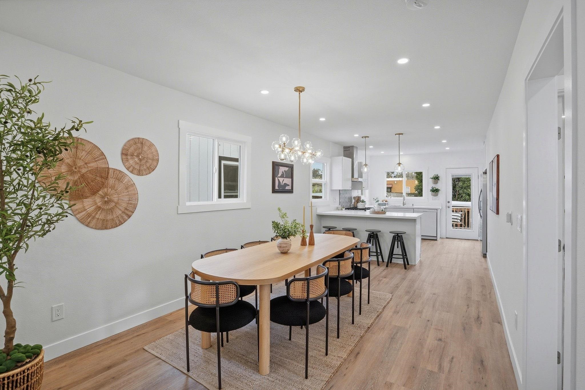 Detail Gallery Image 10 of 32 For 2740 76th Ave, Oakland,  CA 94605 - 2 Beds | 1 Baths