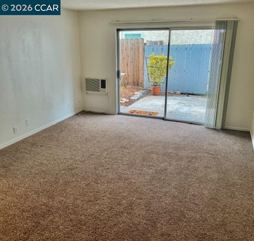 Photo #17: 41121619 Listing: Photo #17