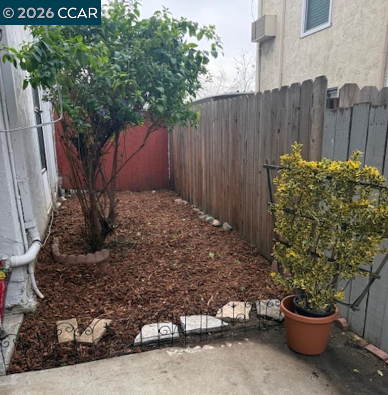 Photo #23: 41121619 Listing: Photo #23