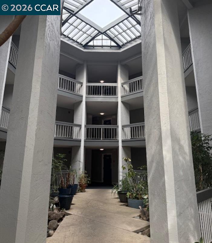 Photo #4: 41121619 Listing: Photo #4