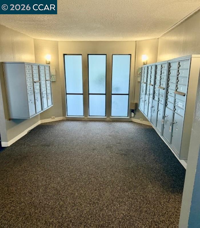 Photo #6: 41121619 Listing: Photo #6