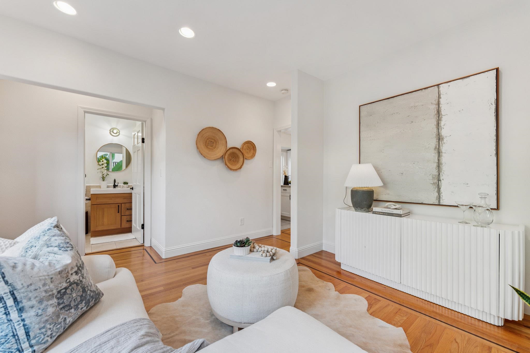 Detail Gallery Image 15 of 40 For 688 57th St, Oakland,  CA 94609 - 3 Beds | 3 Baths