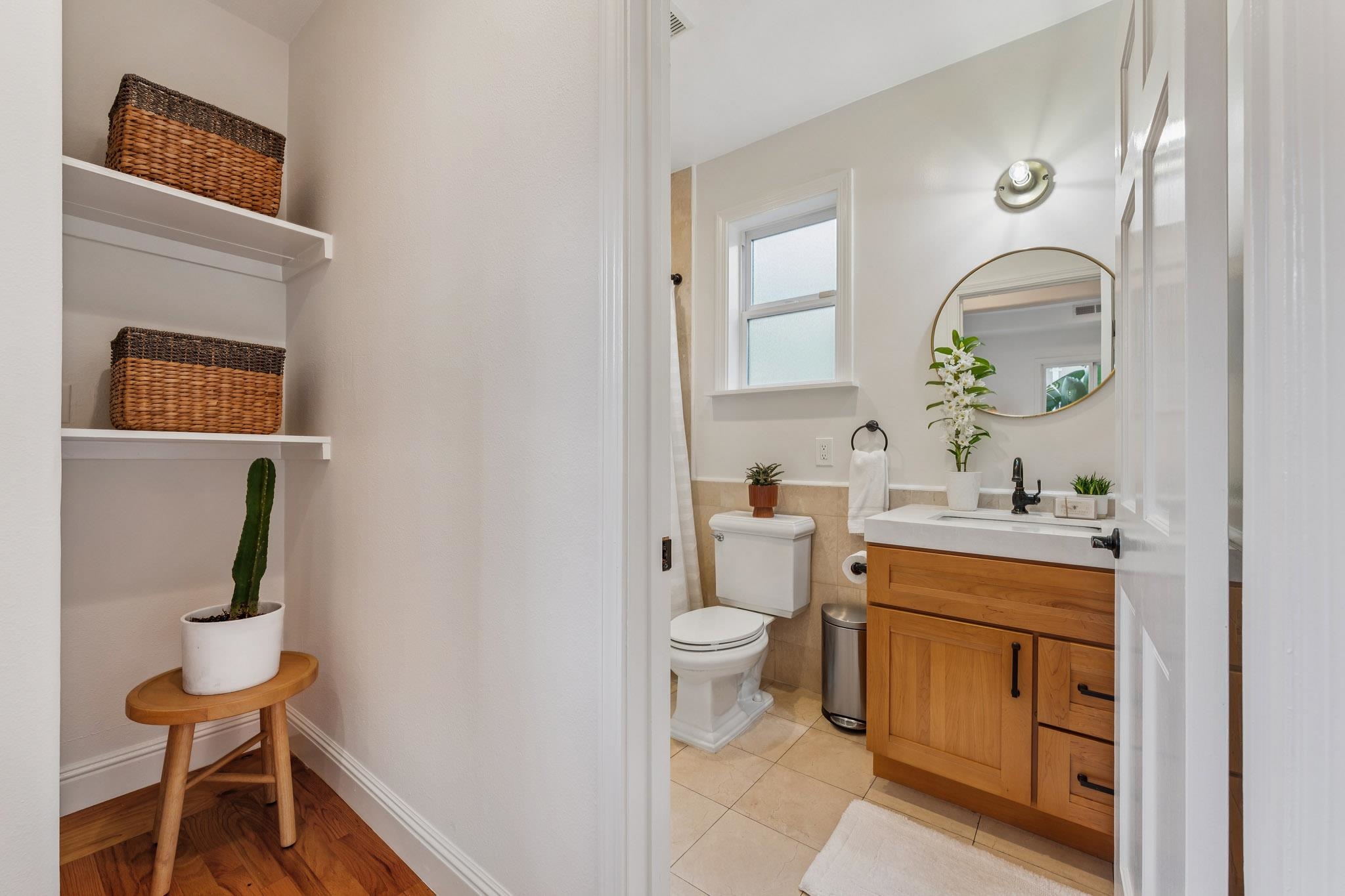 Detail Gallery Image 16 of 40 For 688 57th St, Oakland,  CA 94609 - 3 Beds | 3 Baths