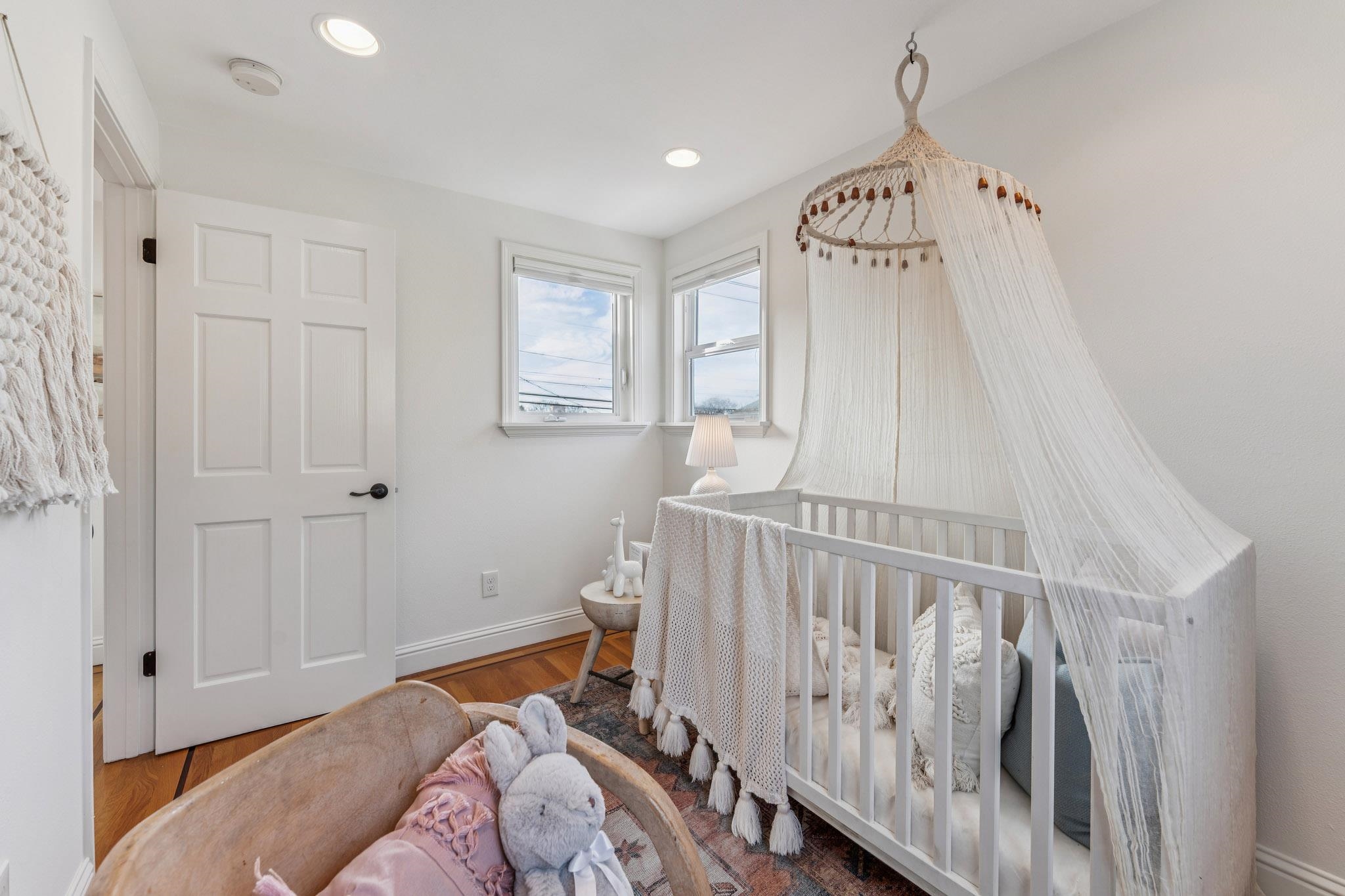 Detail Gallery Image 29 of 40 For 688 57th St, Oakland,  CA 94609 - 3 Beds | 3 Baths