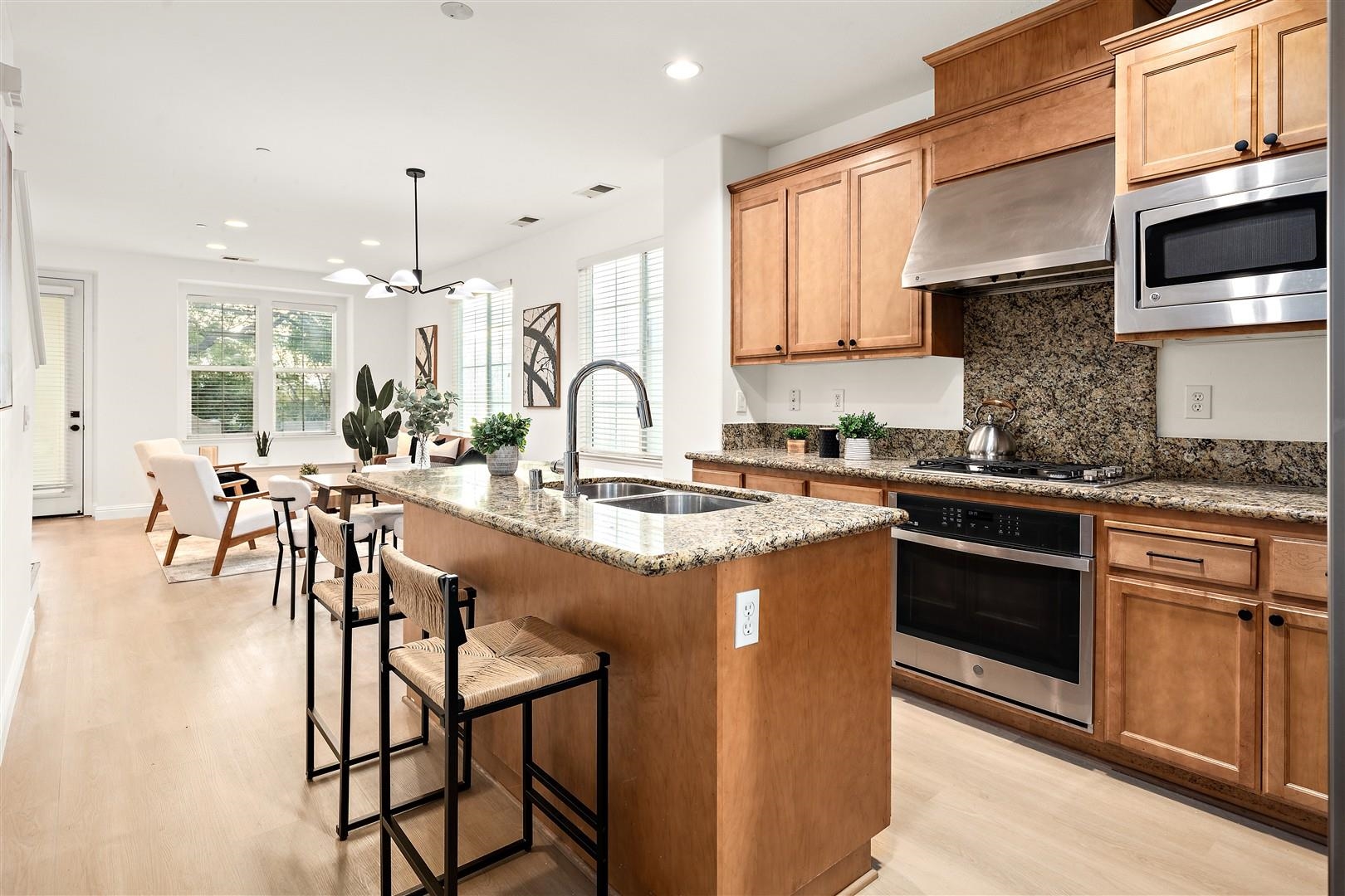 Detail Gallery Image 7 of 32 For 40203 Antigua Rose Ter, Fremont,  CA 94538 - 4 Beds | 4 Baths