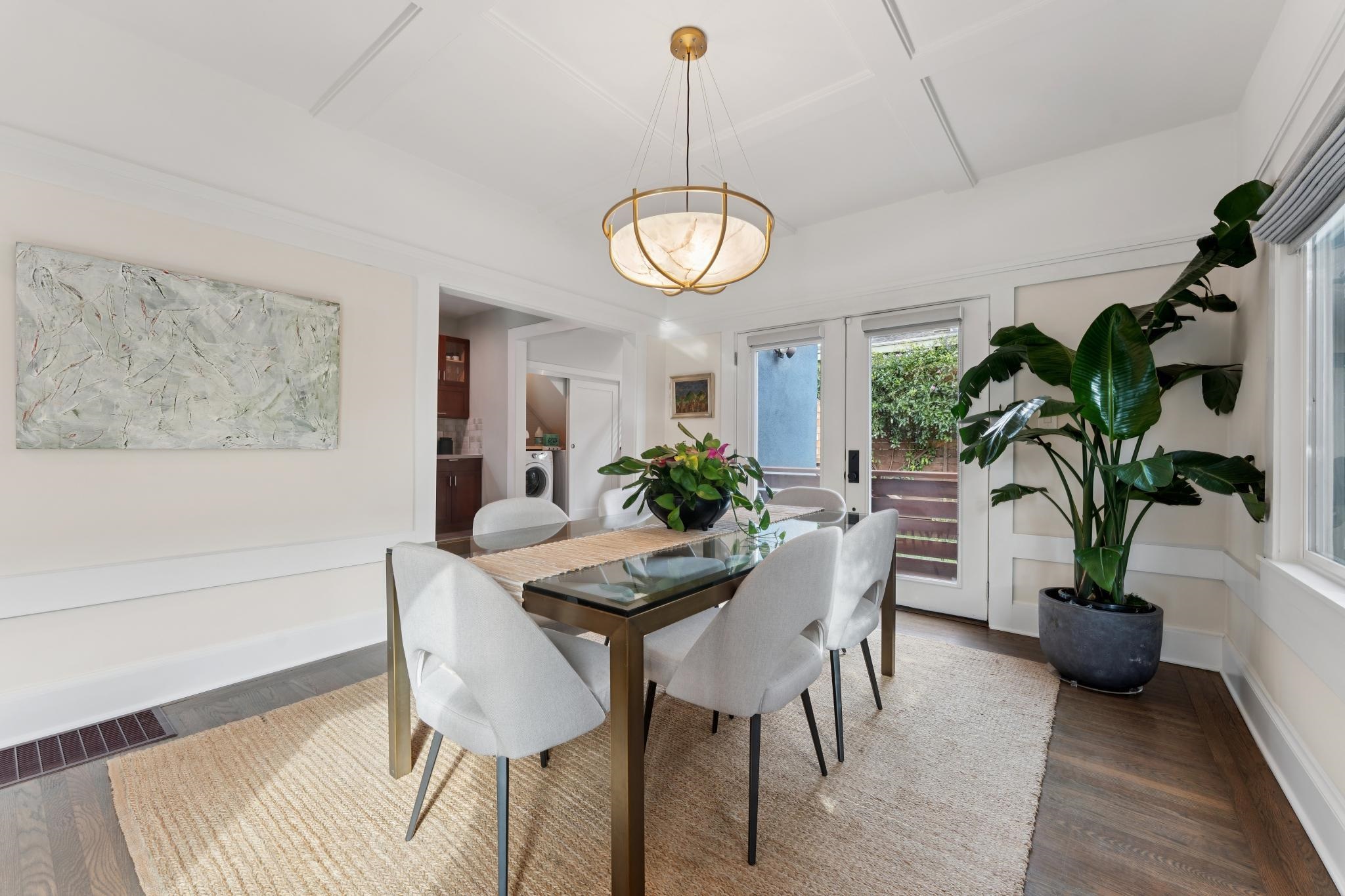 Detail Gallery Image 14 of 60 For 2435 Bonar St, Berkeley,  CA 94702 - 3 Beds | 2 Baths