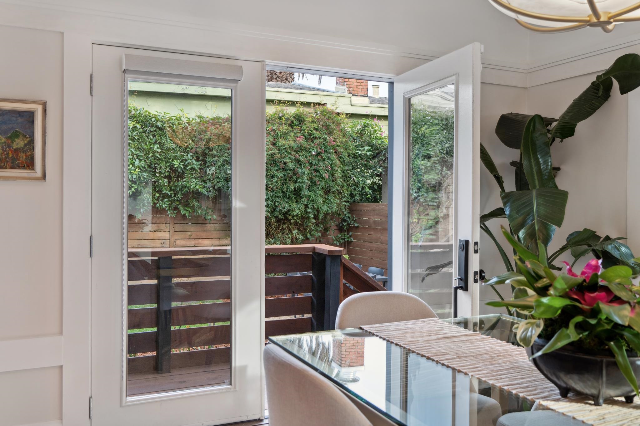 Detail Gallery Image 16 of 60 For 2435 Bonar St, Berkeley,  CA 94702 - 3 Beds | 2 Baths