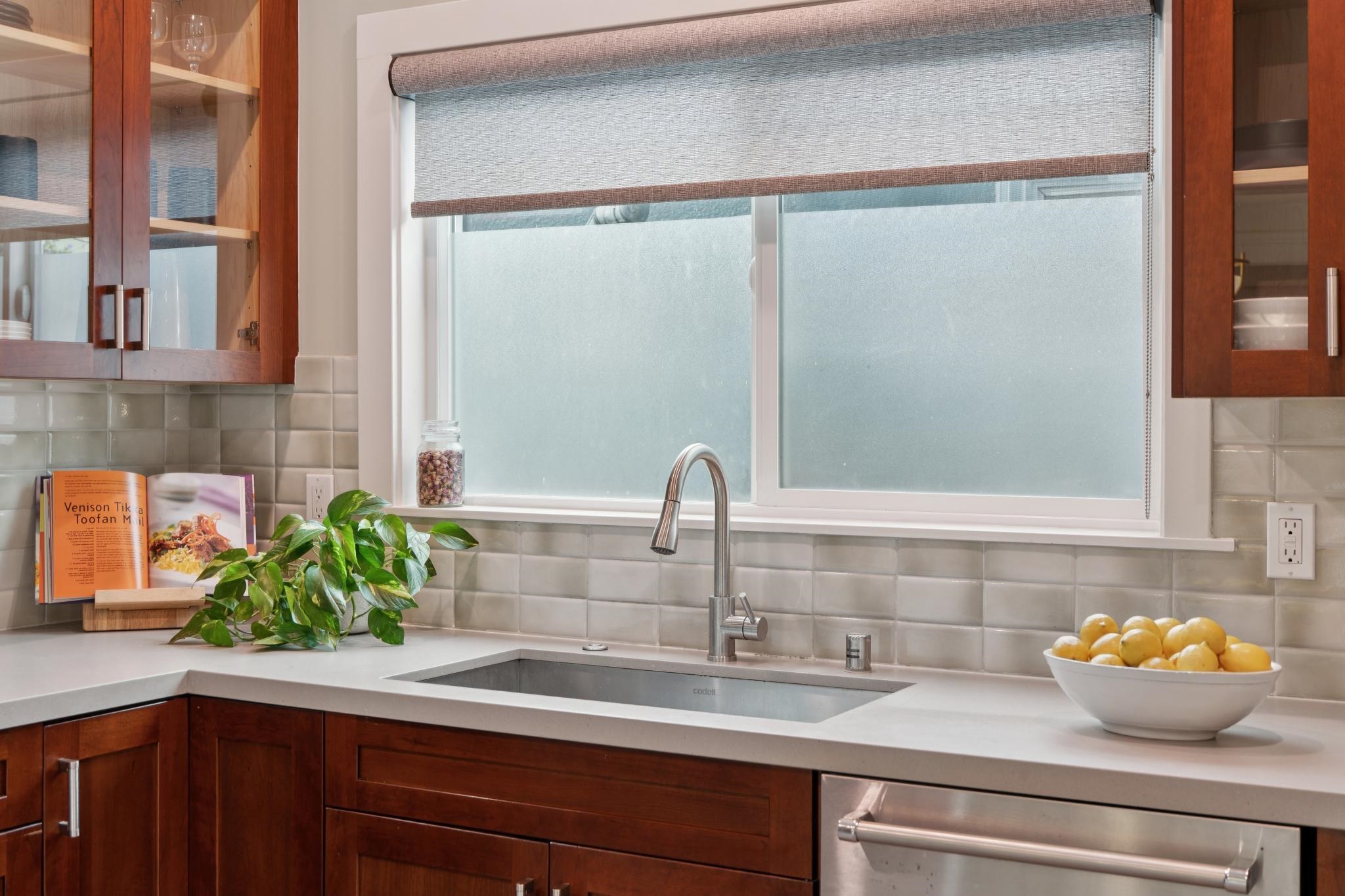 Detail Gallery Image 24 of 60 For 2435 Bonar St, Berkeley,  CA 94702 - 3 Beds | 2 Baths