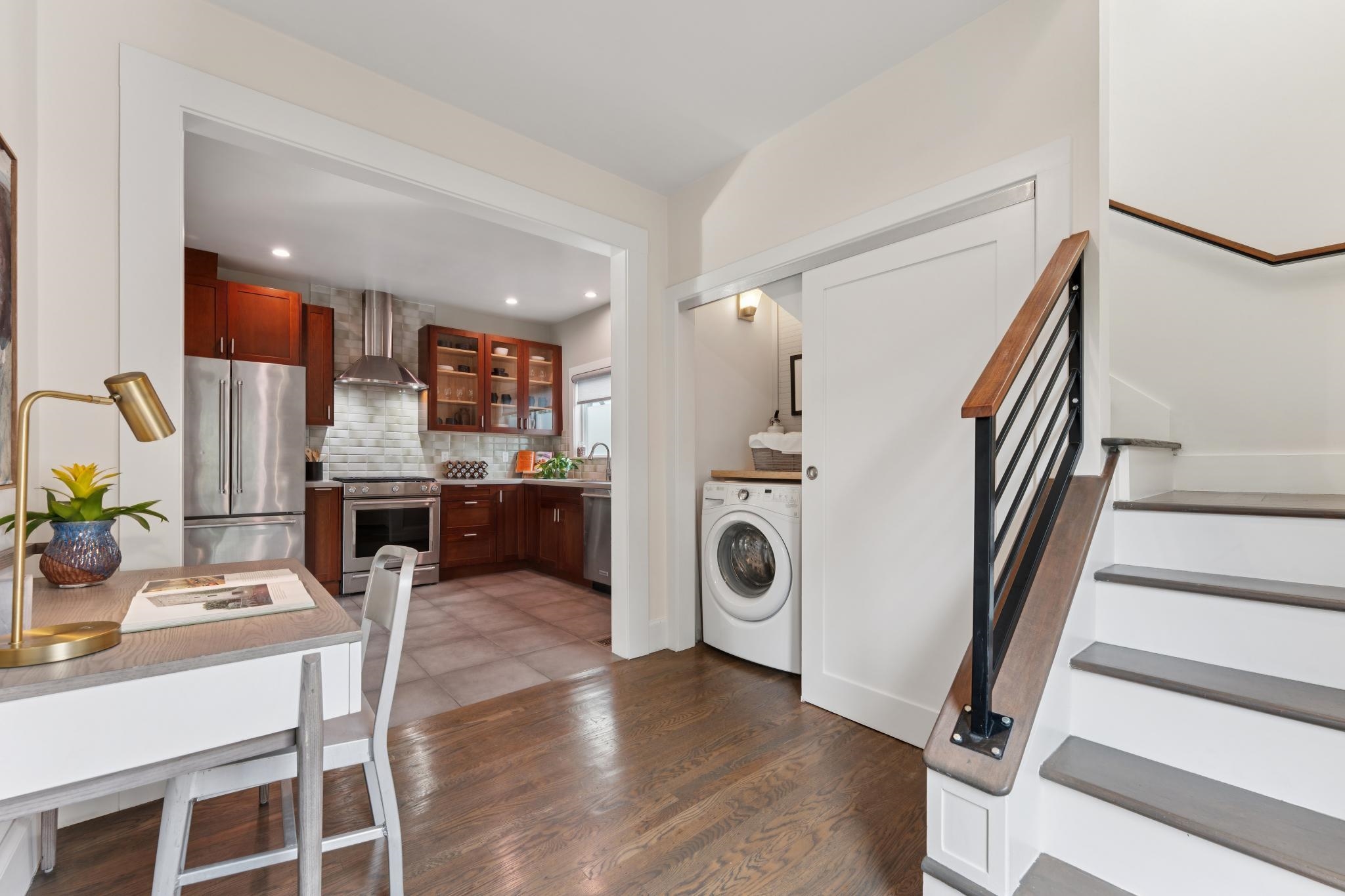 Detail Gallery Image 30 of 60 For 2435 Bonar St, Berkeley,  CA 94702 - 3 Beds | 2 Baths