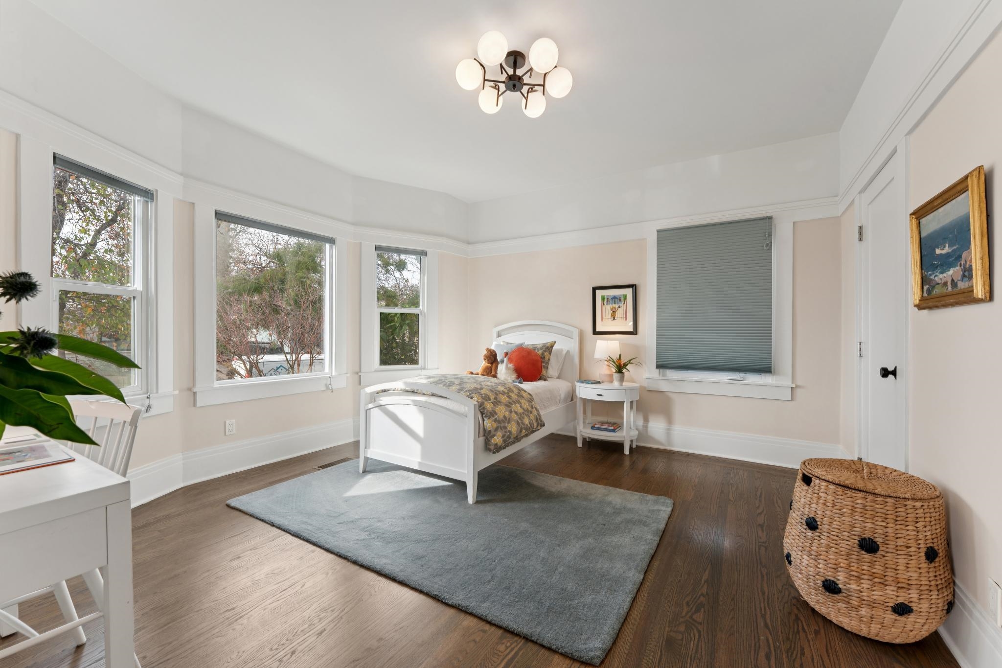 Detail Gallery Image 39 of 60 For 2435 Bonar St, Berkeley,  CA 94702 - 3 Beds | 2 Baths