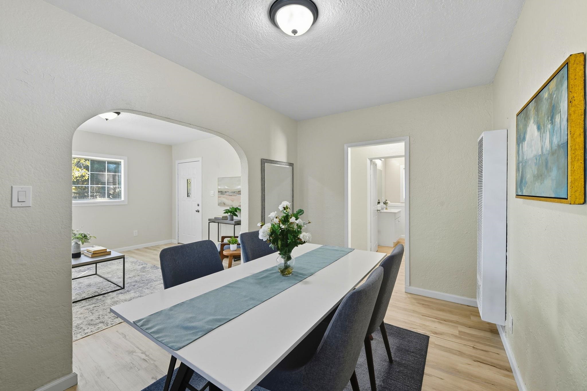 Detail Gallery Image 14 of 27 For 1113 Rivera Dr, Sacramento,  CA 95838 - 2 Beds | 1 Baths