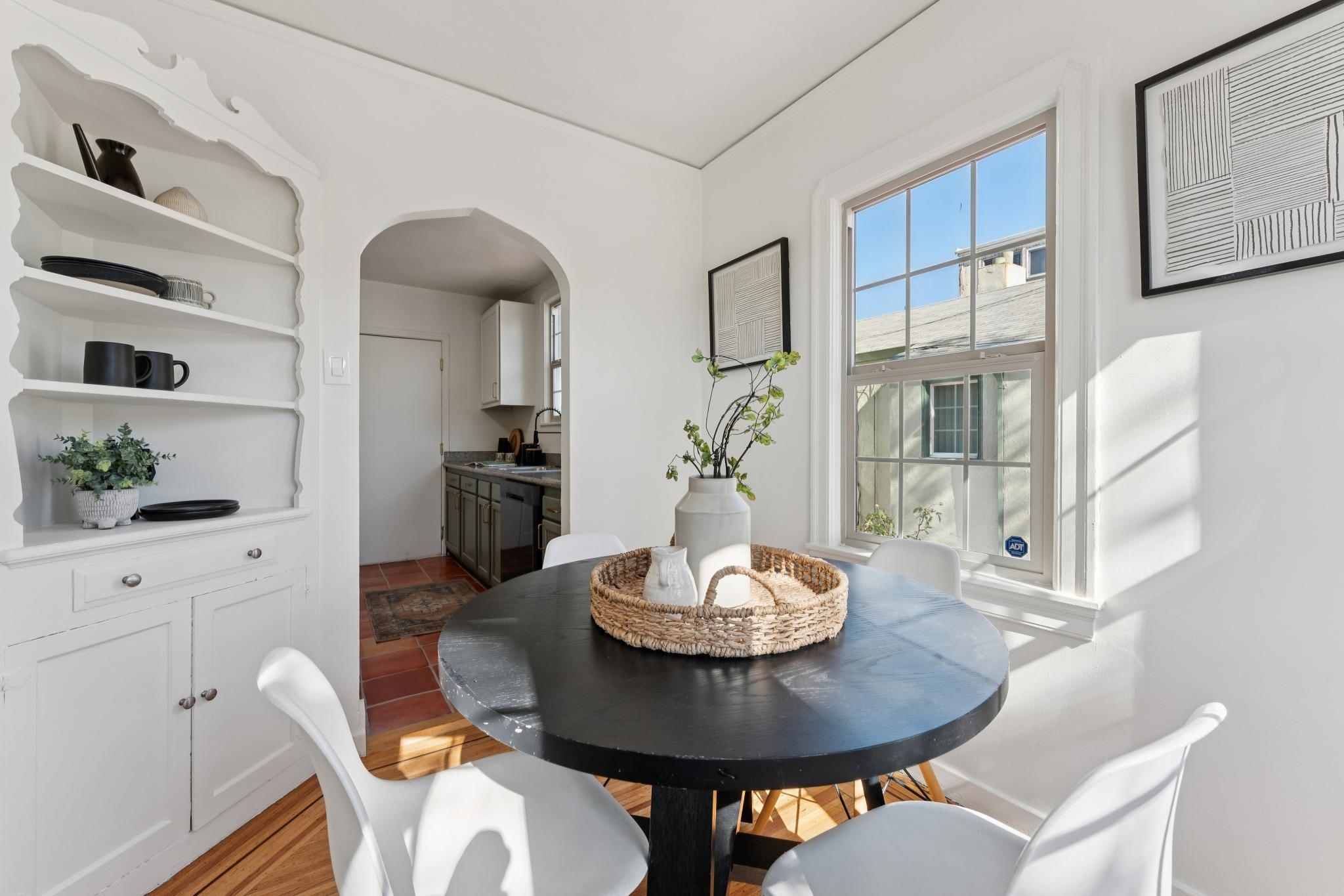 Detail Gallery Image 14 of 44 For 2521 80th Ave, Oakland,  CA 94605 - 3 Beds | 1/1 Baths