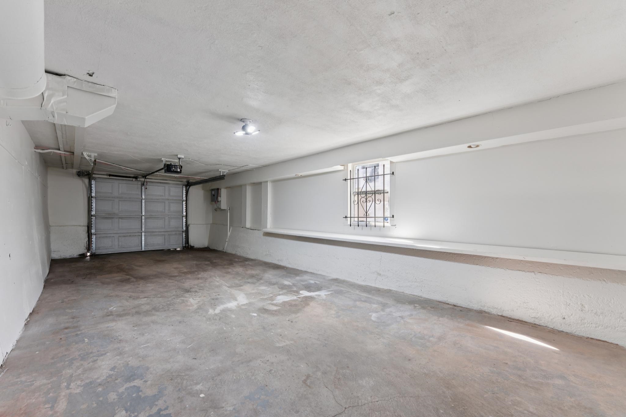 Detail Gallery Image 32 of 44 For 2521 80th Ave, Oakland,  CA 94605 - 3 Beds | 1/1 Baths