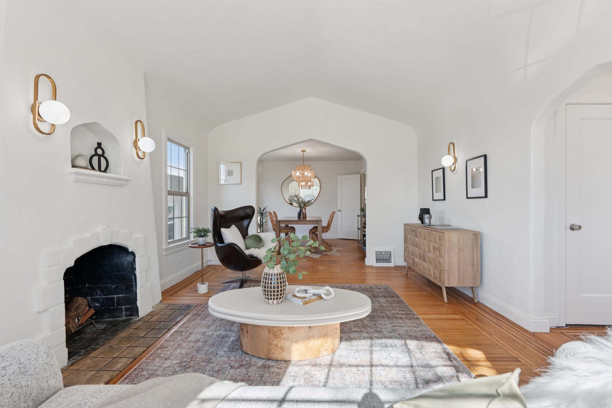 Detail Gallery Image 4 of 44 For 2521 80th Ave, Oakland,  CA 94605 - 3 Beds | 1/1 Baths