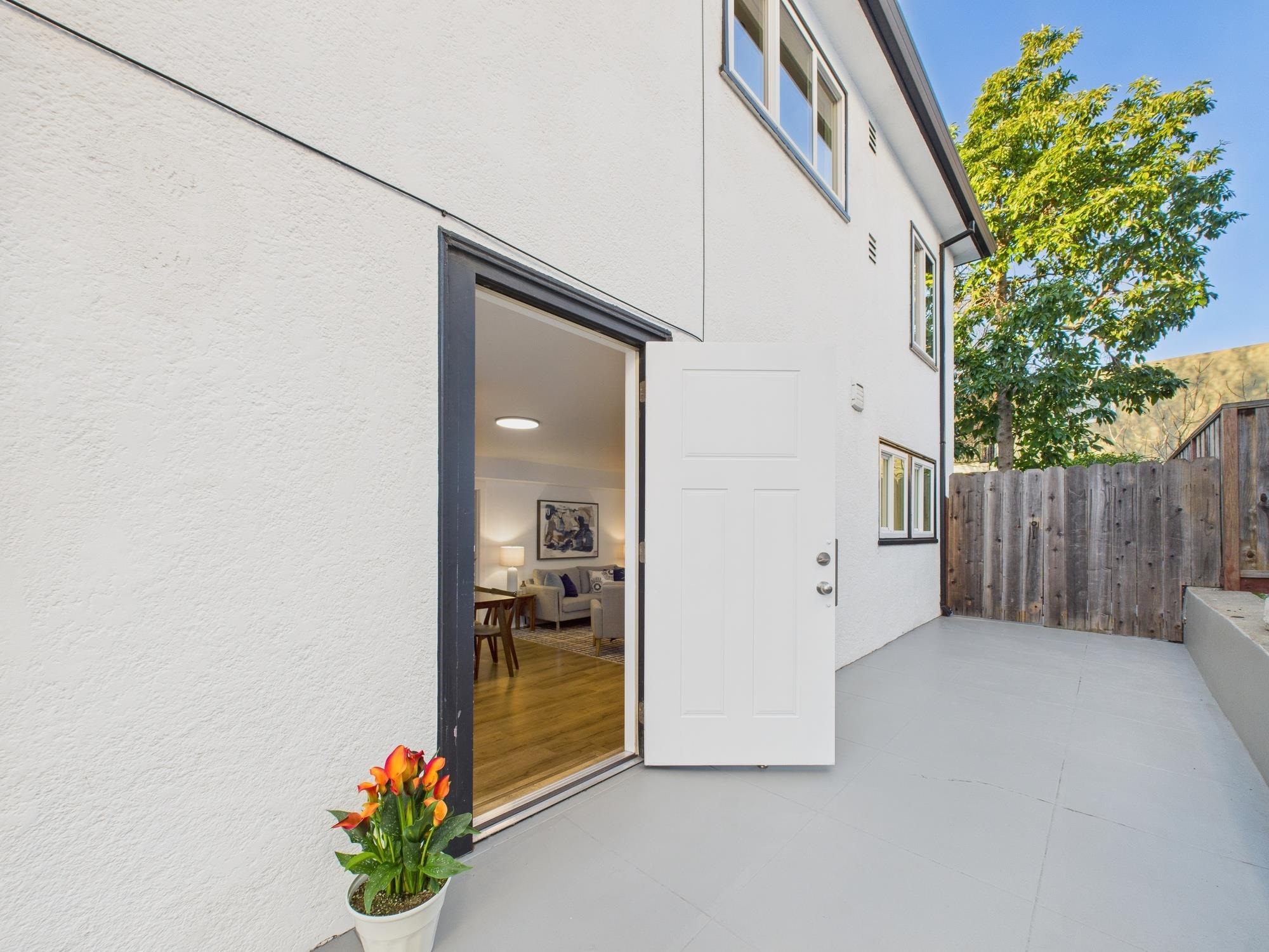 Detail Gallery Image 39 of 51 For 680 42nd St, Oakland,  CA 94609 - 5 Beds | 3 Baths