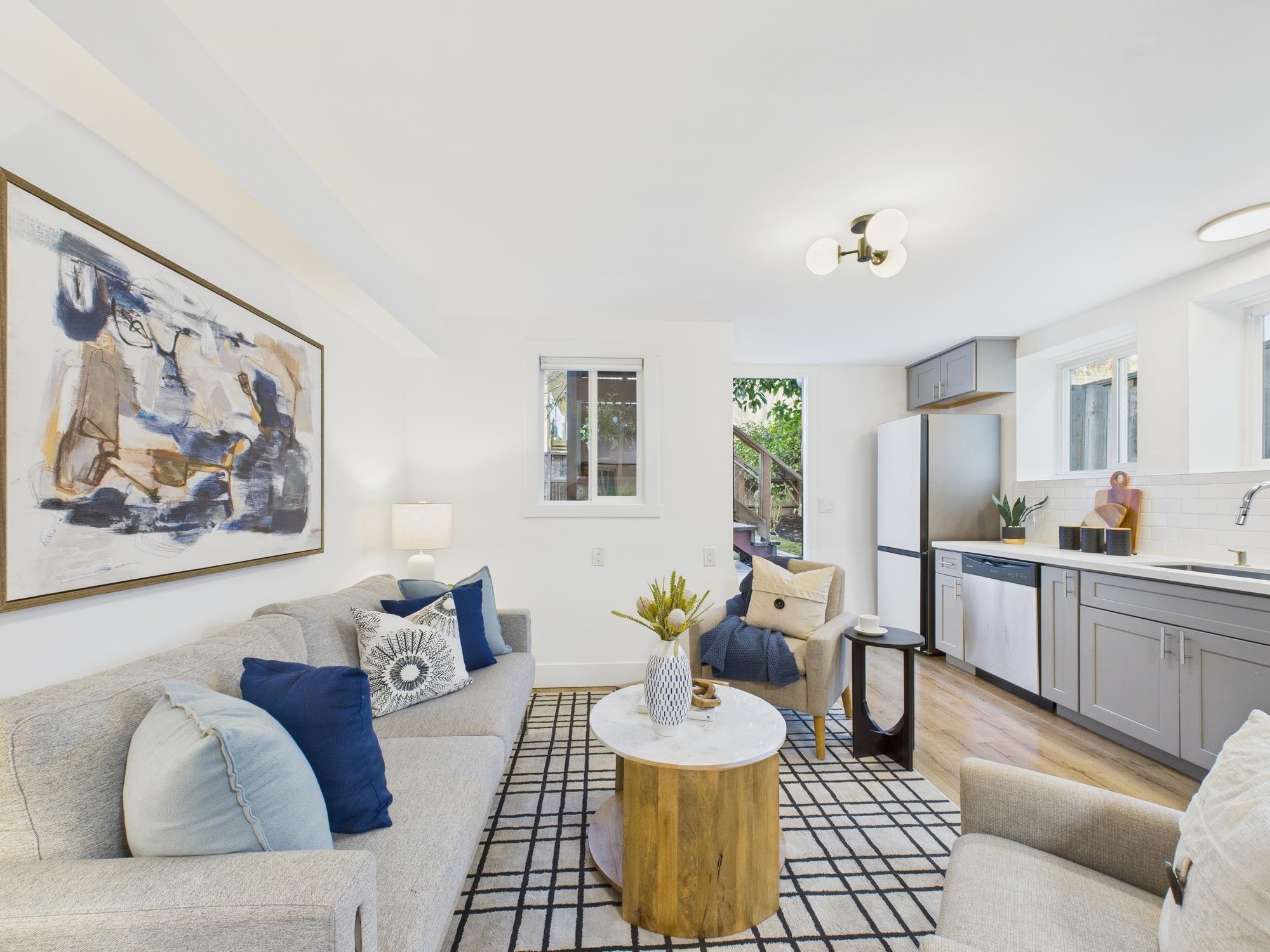 Detail Gallery Image 43 of 51 For 680 42nd St, Oakland,  CA 94609 - 5 Beds | 3 Baths