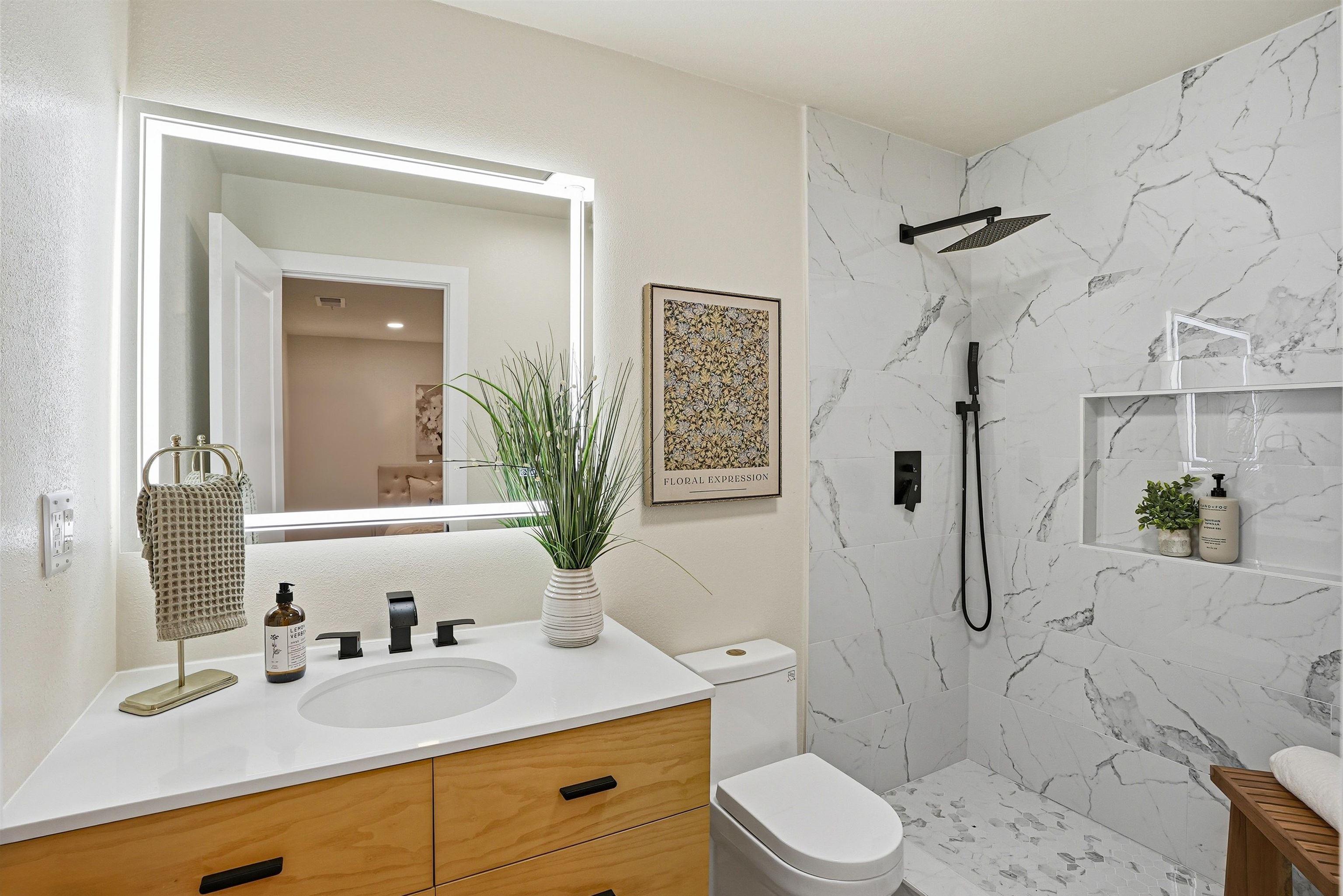 Detail Gallery Image 15 of 32 For 112 Martin Ave, Livermore,  CA 94551 - 3 Beds | 3 Baths