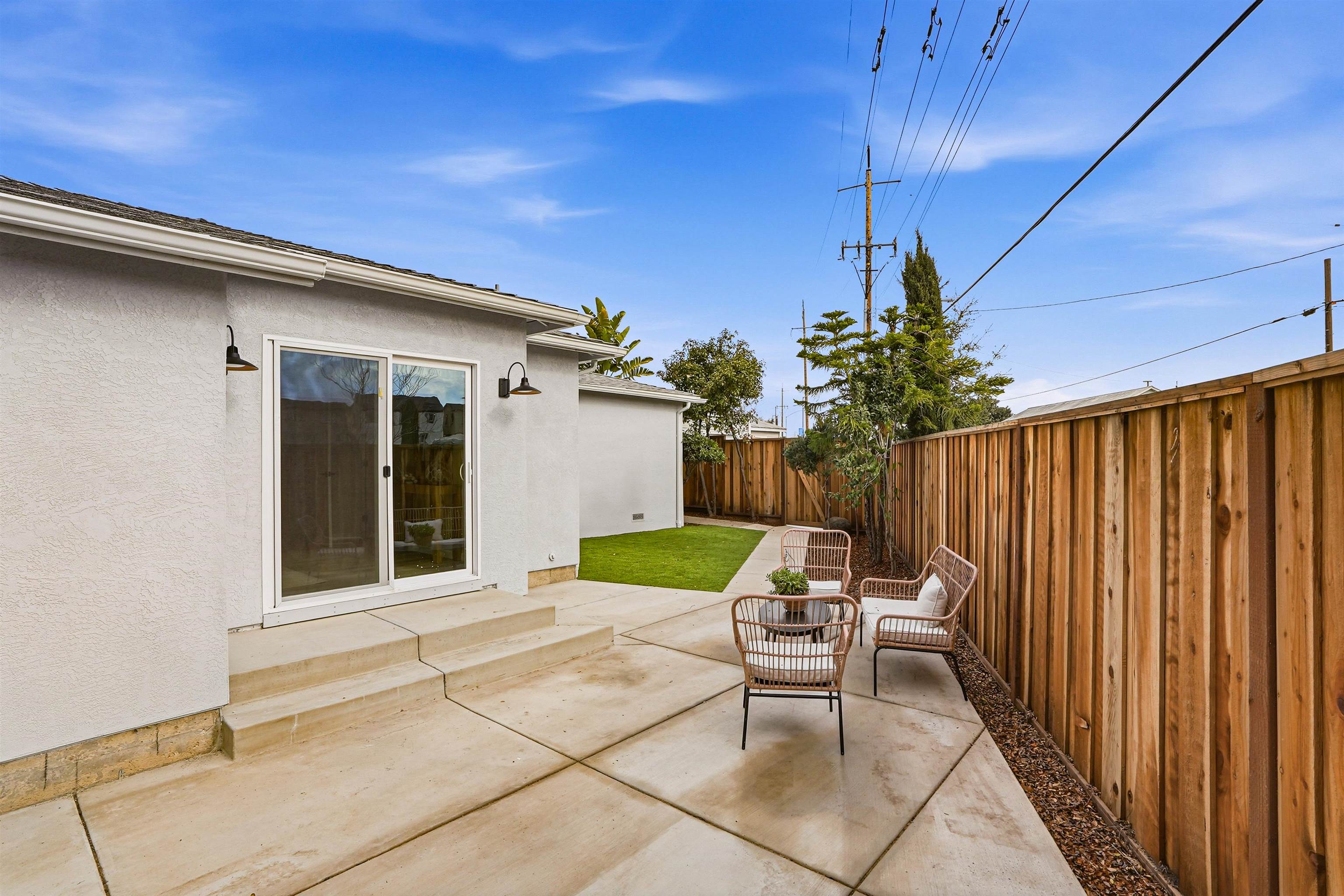 Detail Gallery Image 23 of 32 For 112 Martin Ave, Livermore,  CA 94551 - 3 Beds | 3 Baths