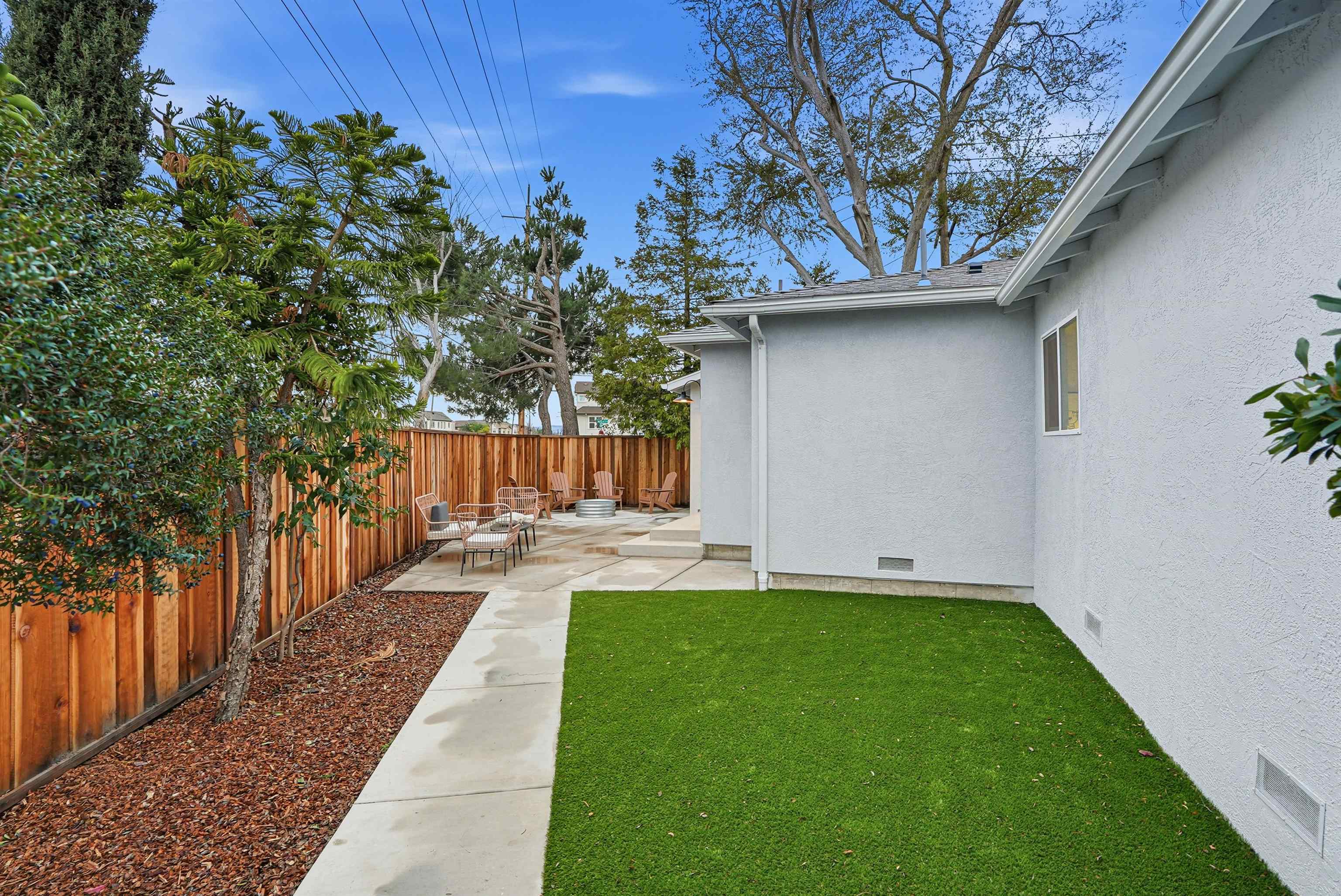 Detail Gallery Image 26 of 32 For 112 Martin Ave, Livermore,  CA 94551 - 3 Beds | 3 Baths