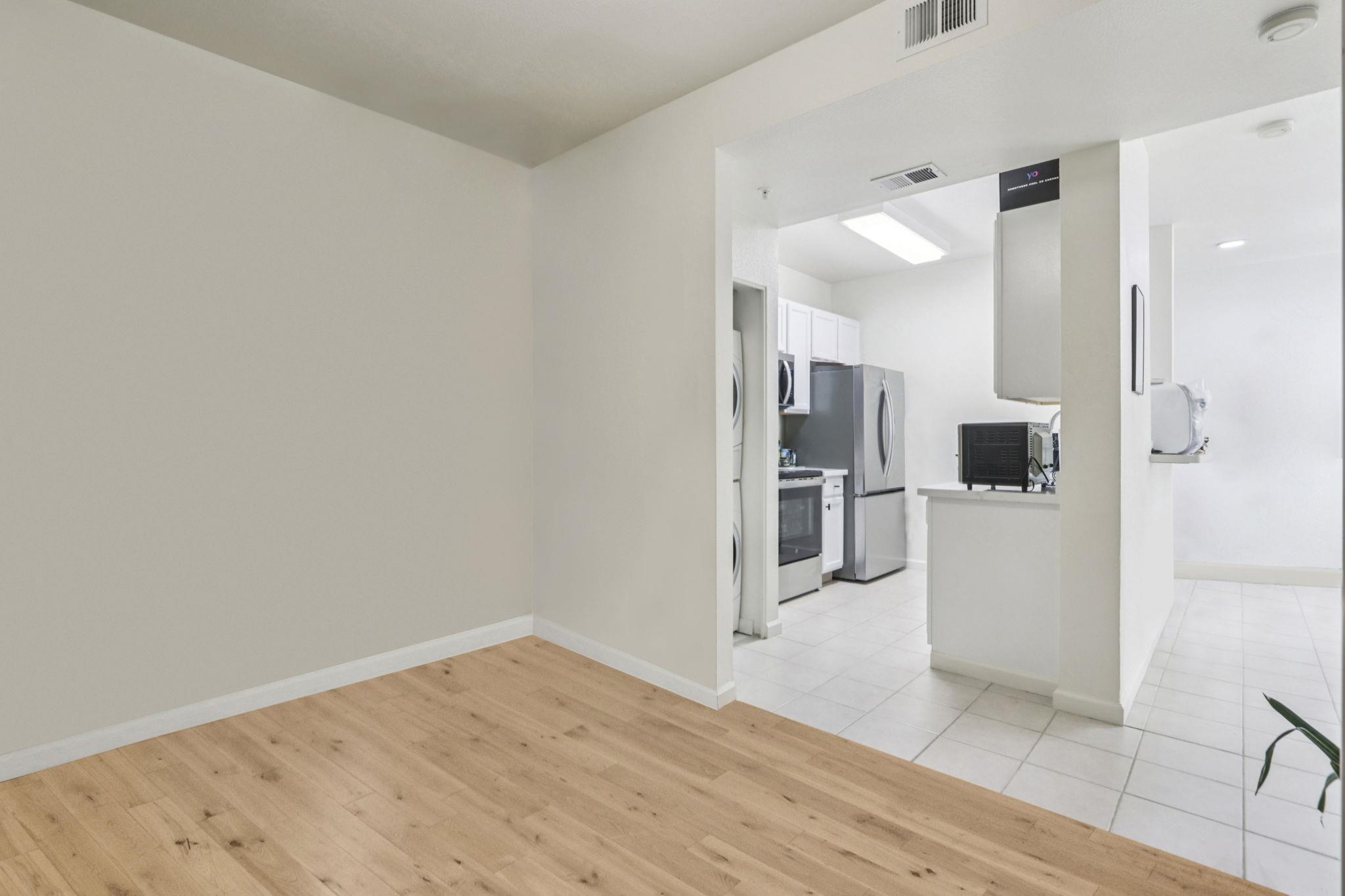 Detail Gallery Image 14 of 38 For 2255 Showers Dr #111,  Mountain View,  CA 94040 - 1 Beds | 1 Baths